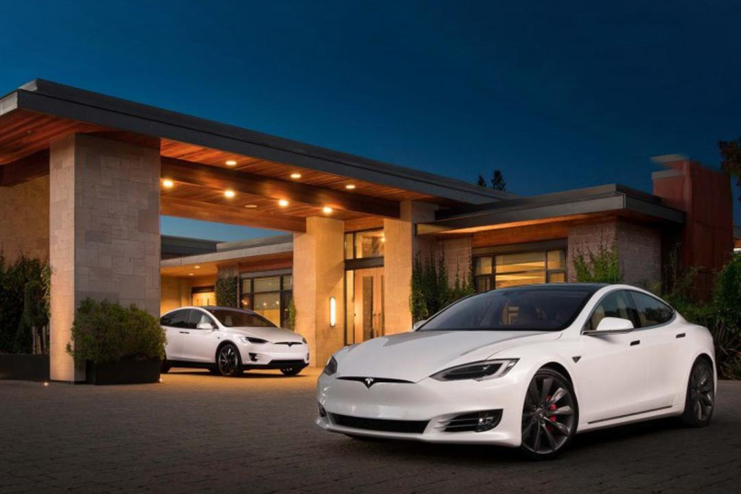 tesla model s