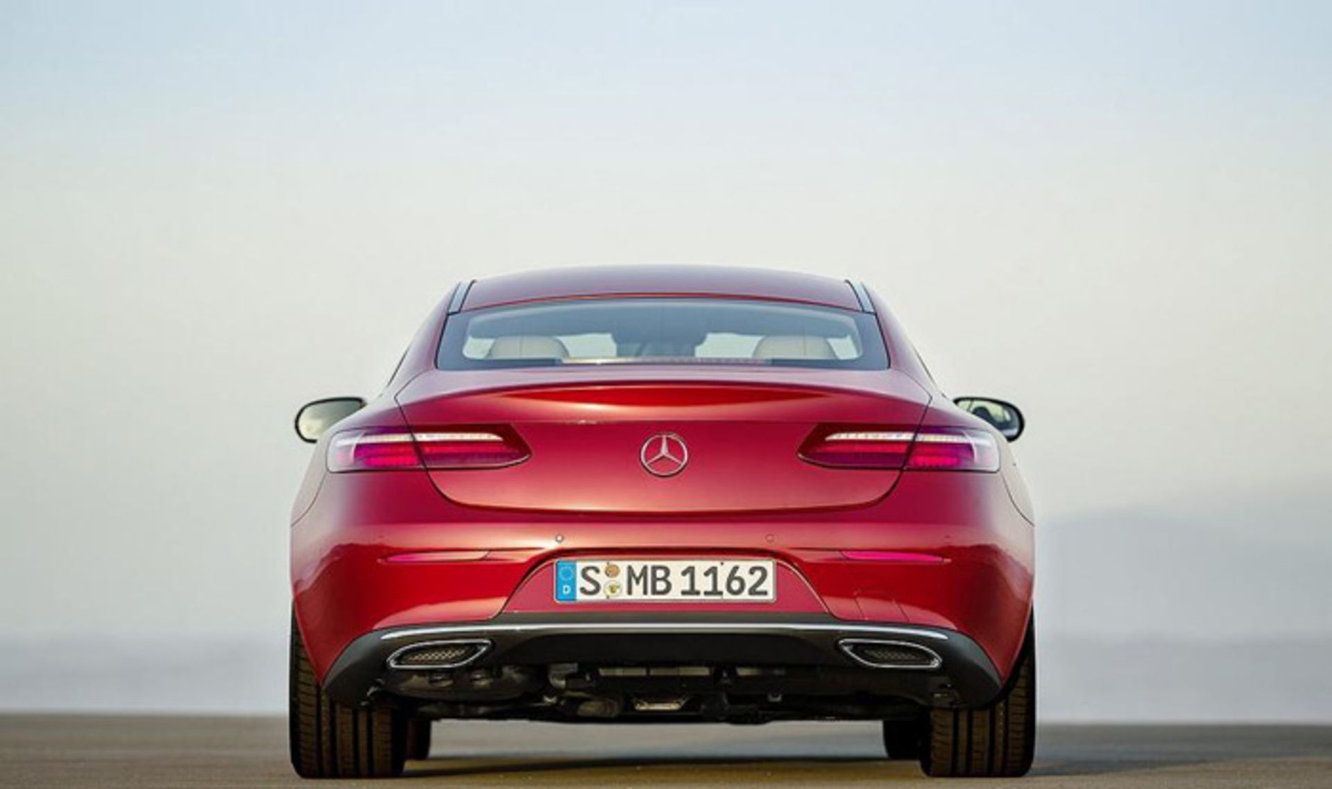 مرسدس بنز کلاس E کوپه