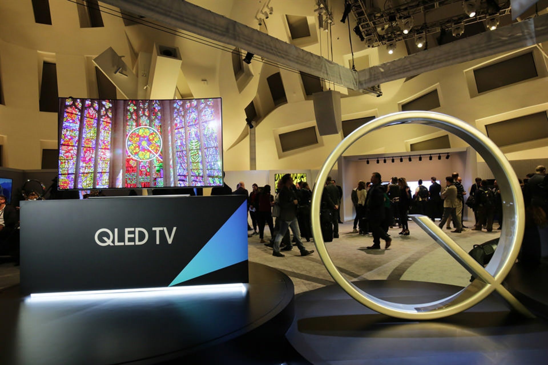 تلویزیون qled سامسونگ