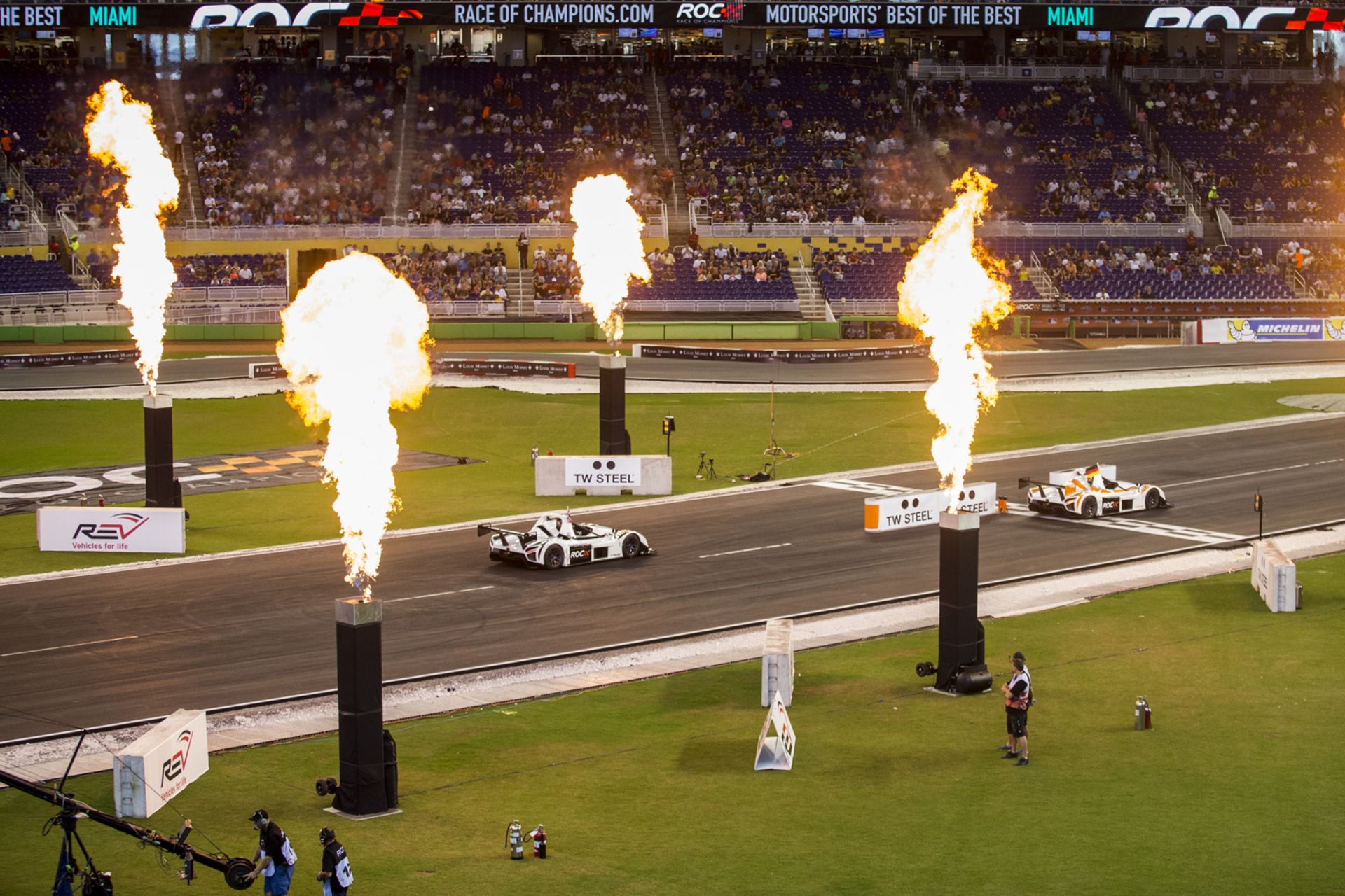 مسابقات قهرمانان ۲۰۱۷