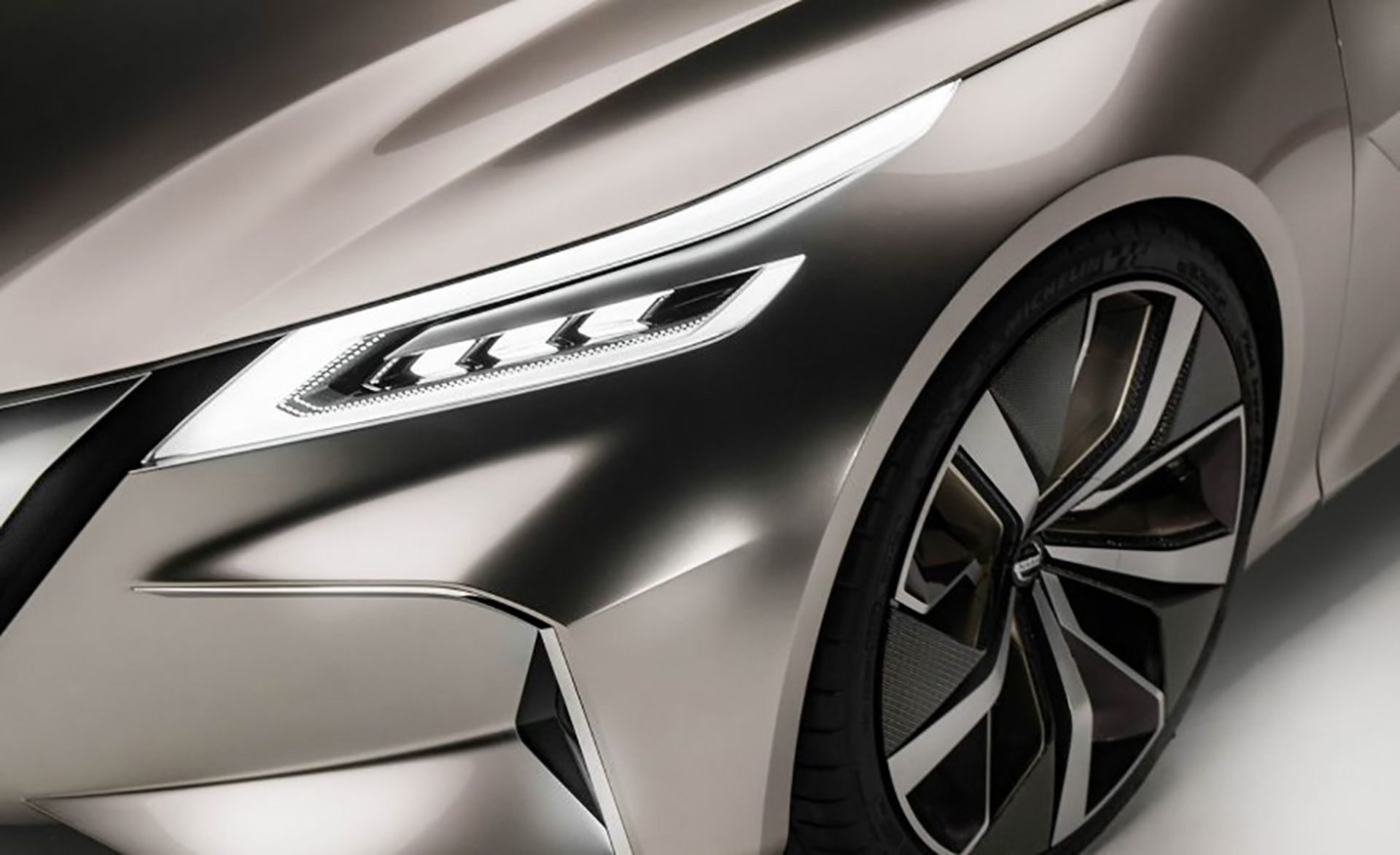 نیسان وی موشن