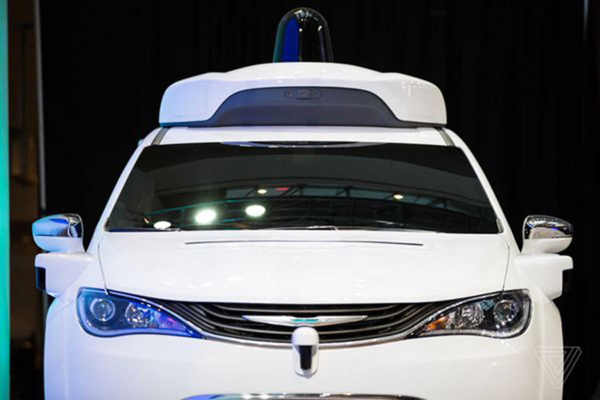 مینی ون هوشمند ویمو