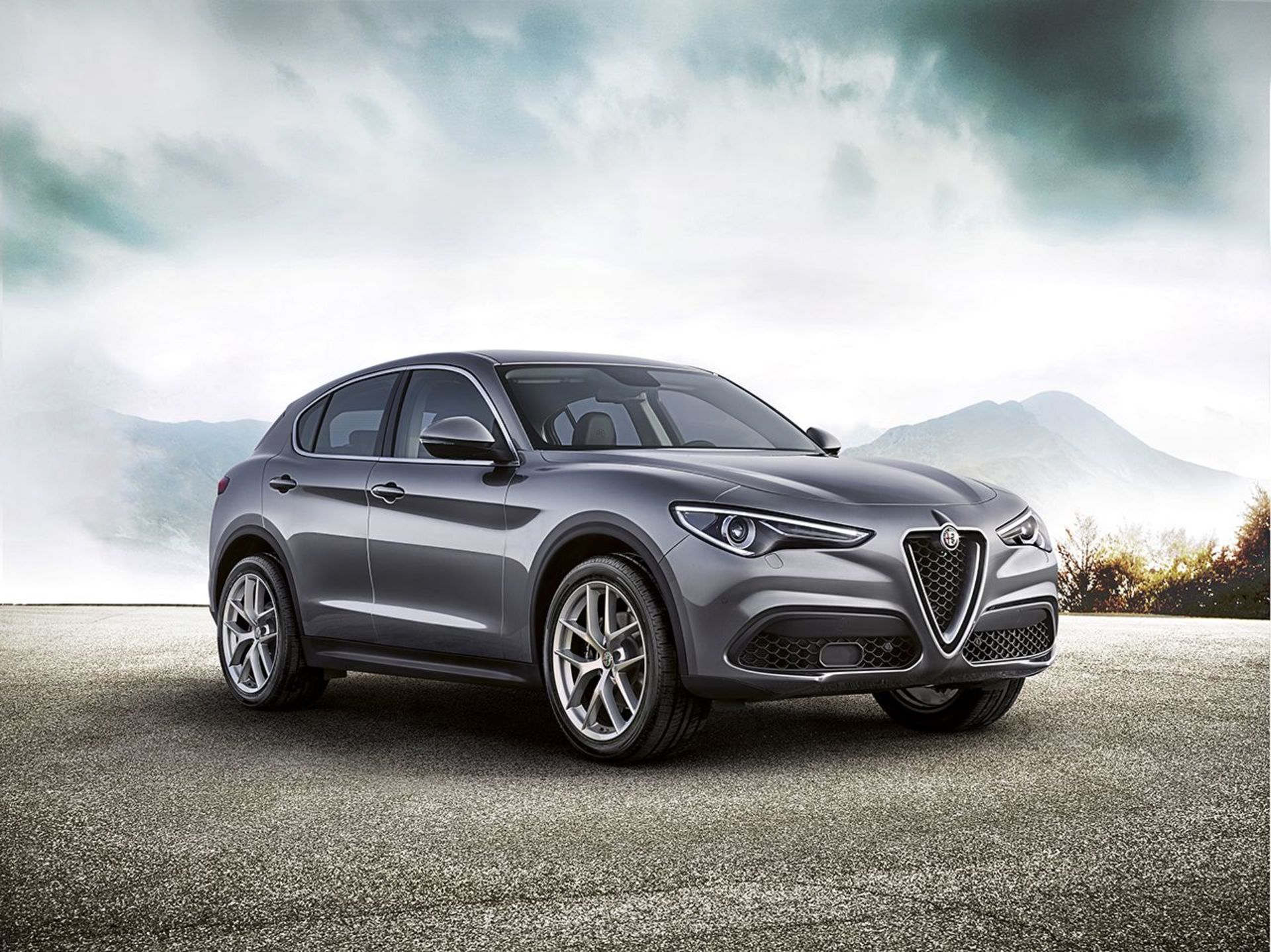 آلفارومئو استلویو / AlfaRomeo Suv