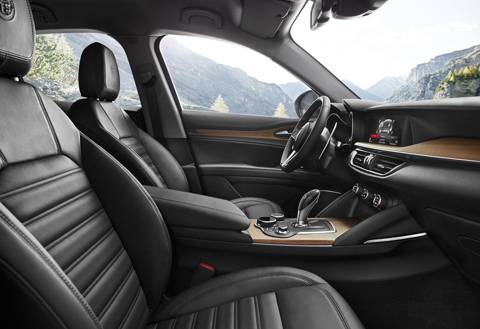 آلفارومئو استلویو / AlfaRomeo Suv