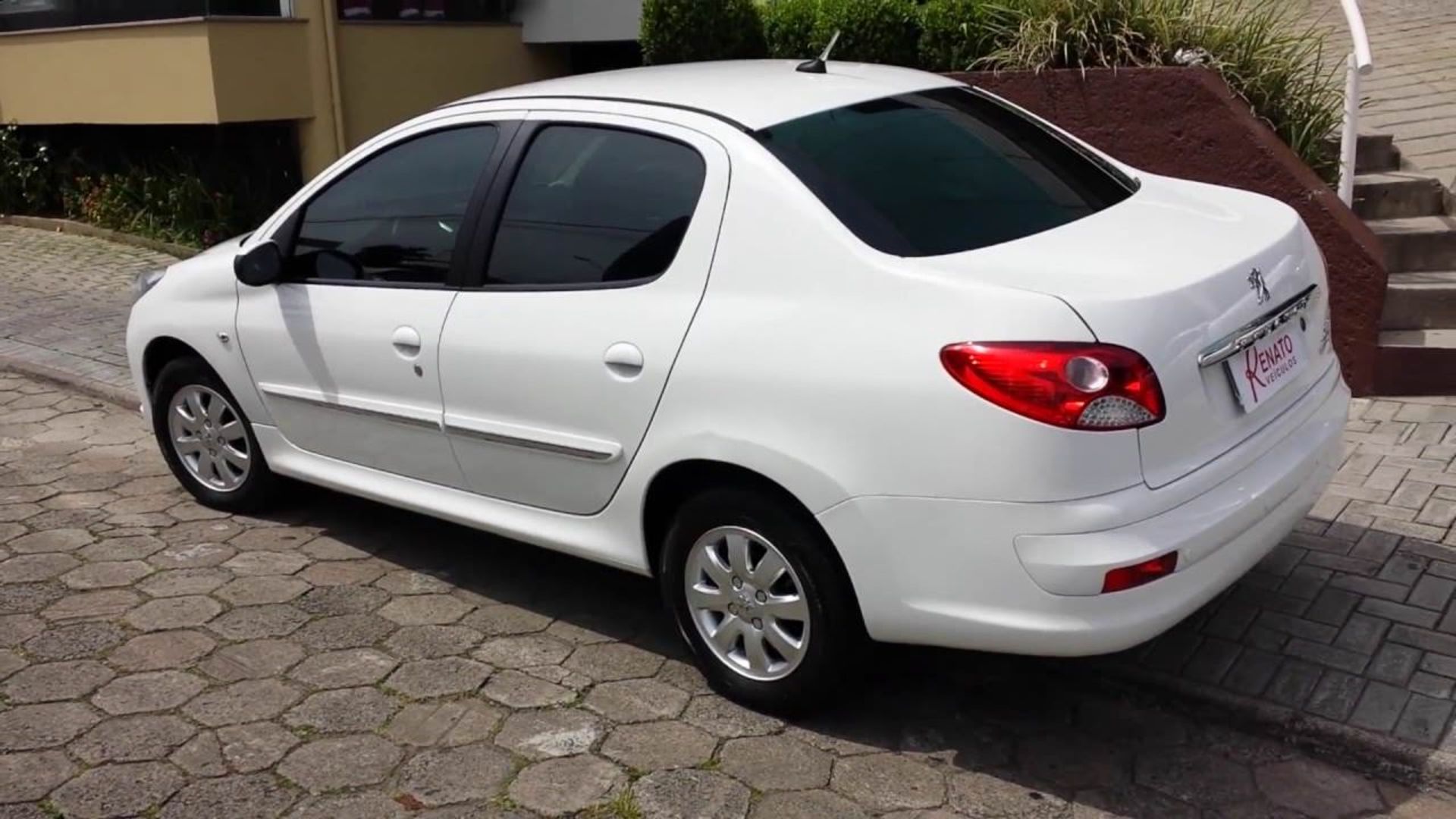پژو 207 صندوقدار /peugeot 207 sd