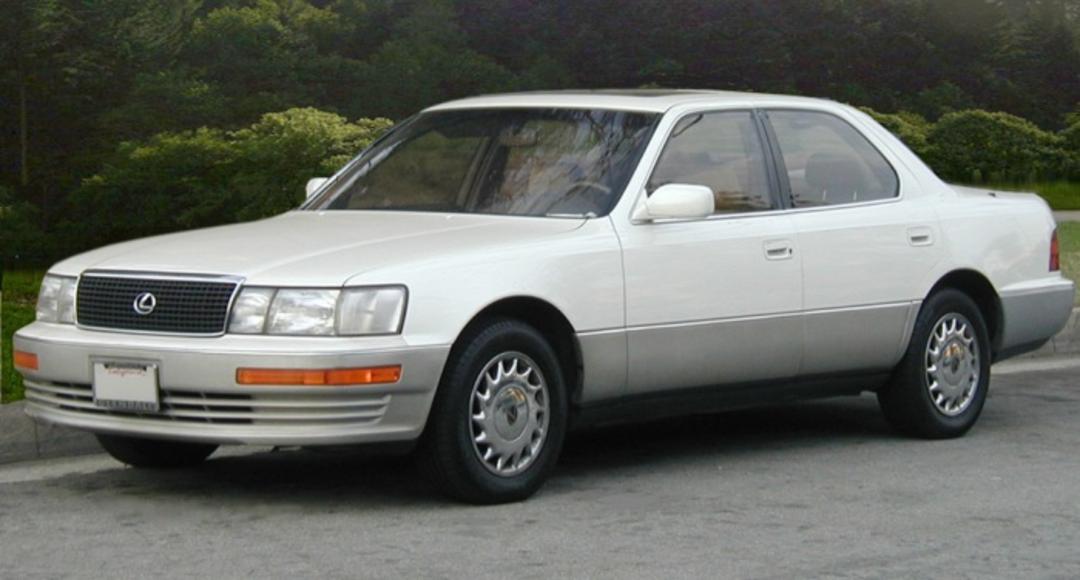 لکسوس LS