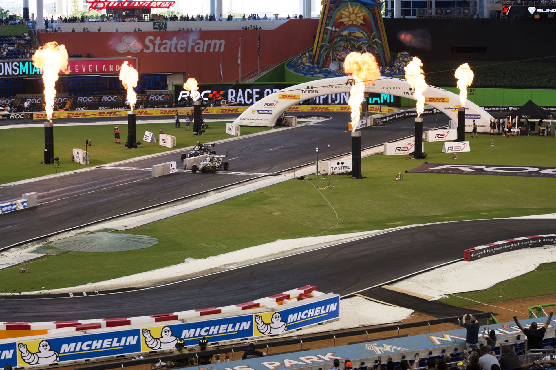 مسابقات قهرمانان ۲۰۱۷