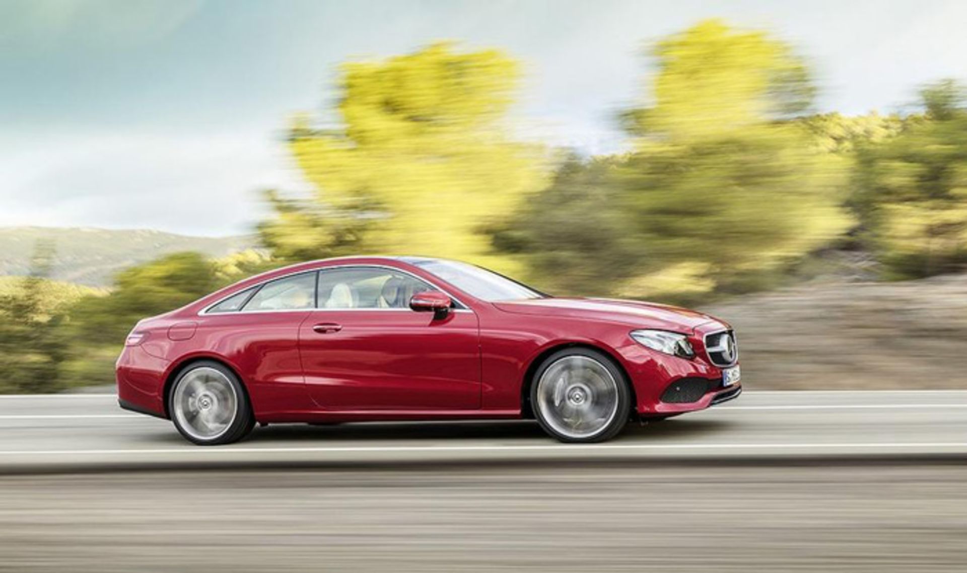 مرسدس بنز کلاس E کوپه