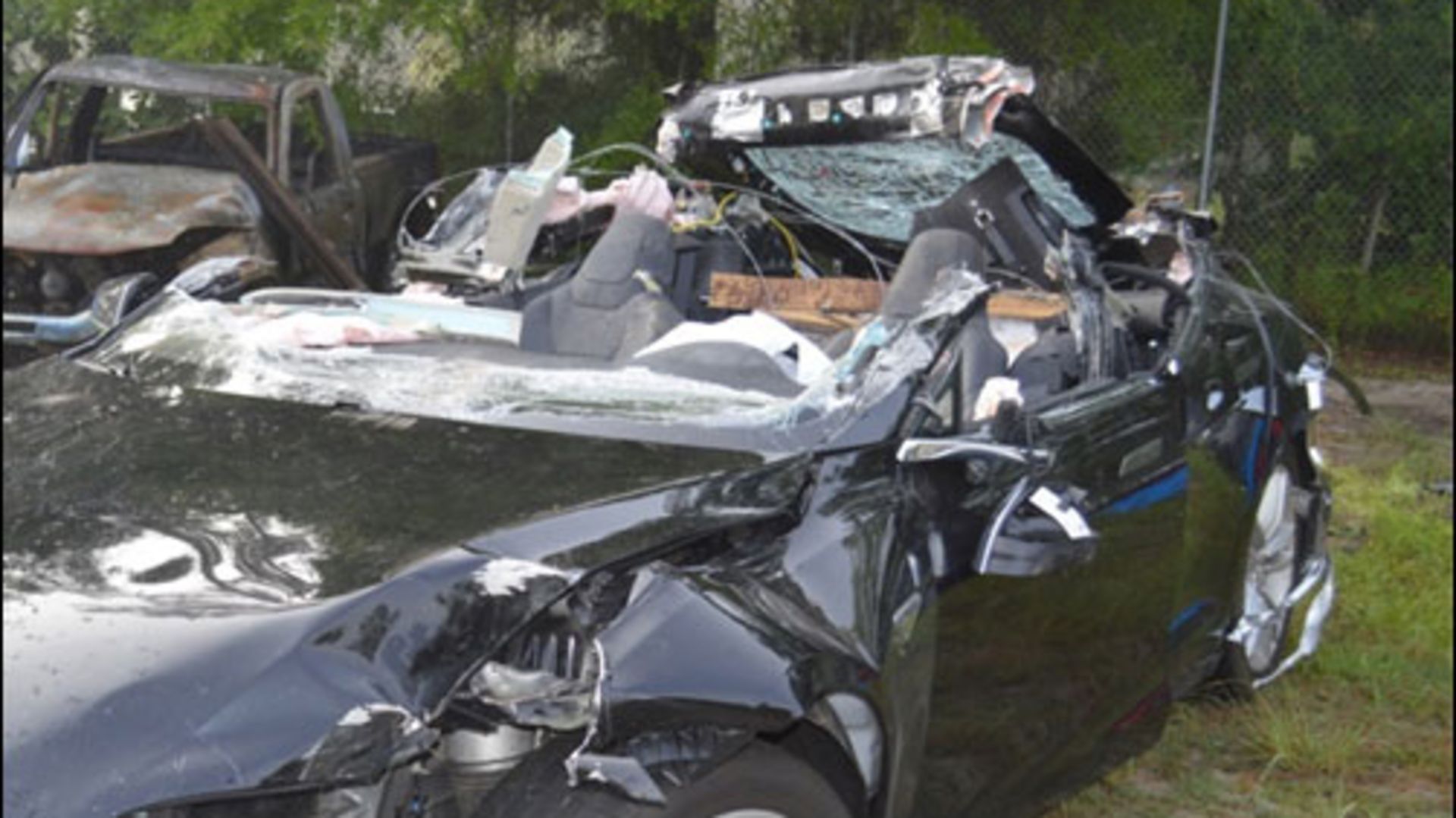 اتفاقات ناگوار خودرویی سال 2016