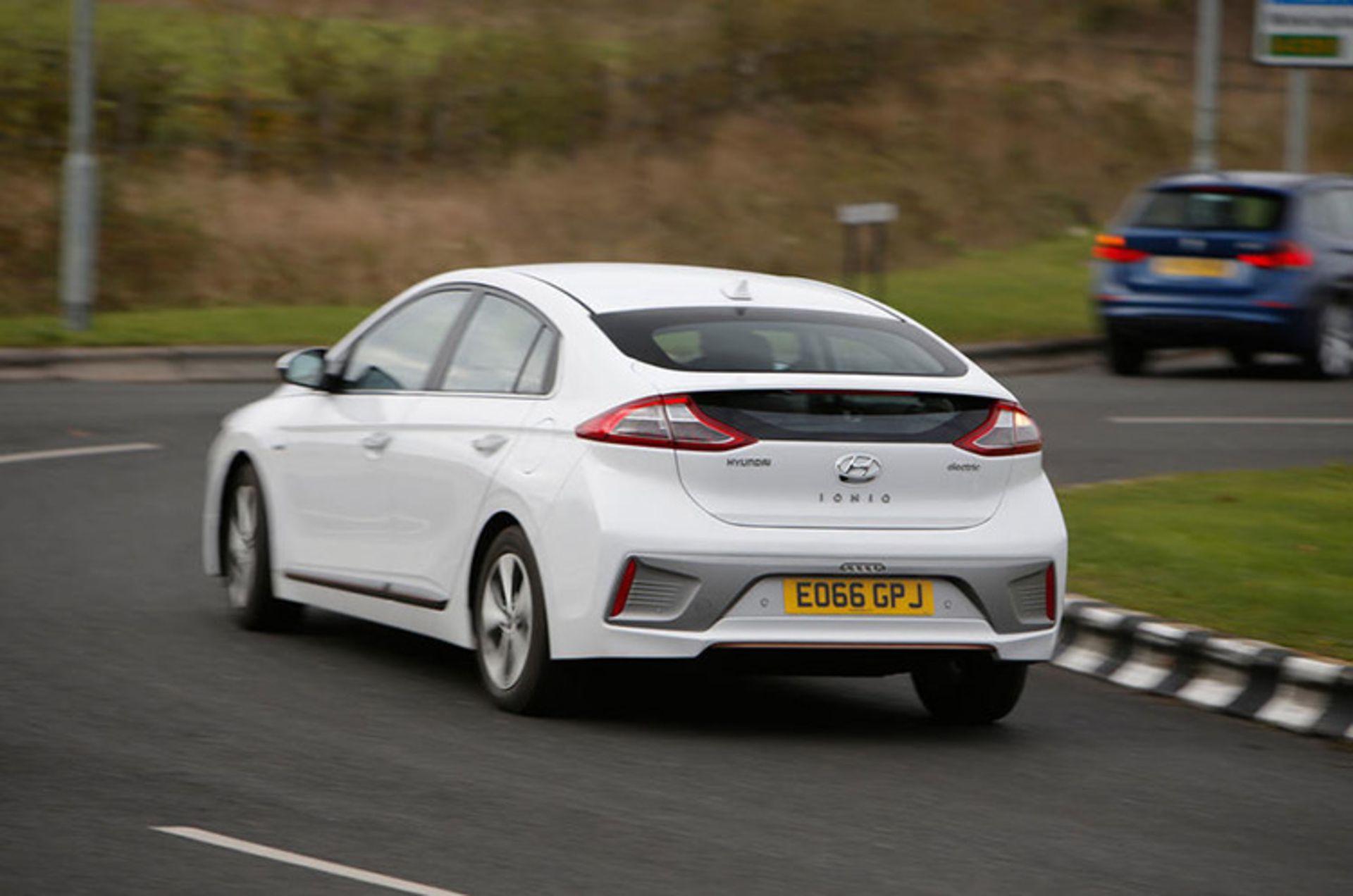 Hyundai Ioniq Group Test
