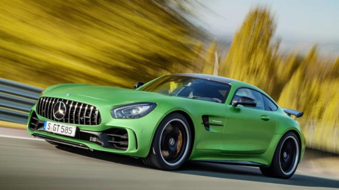 مرسدس بنز AMG GT R