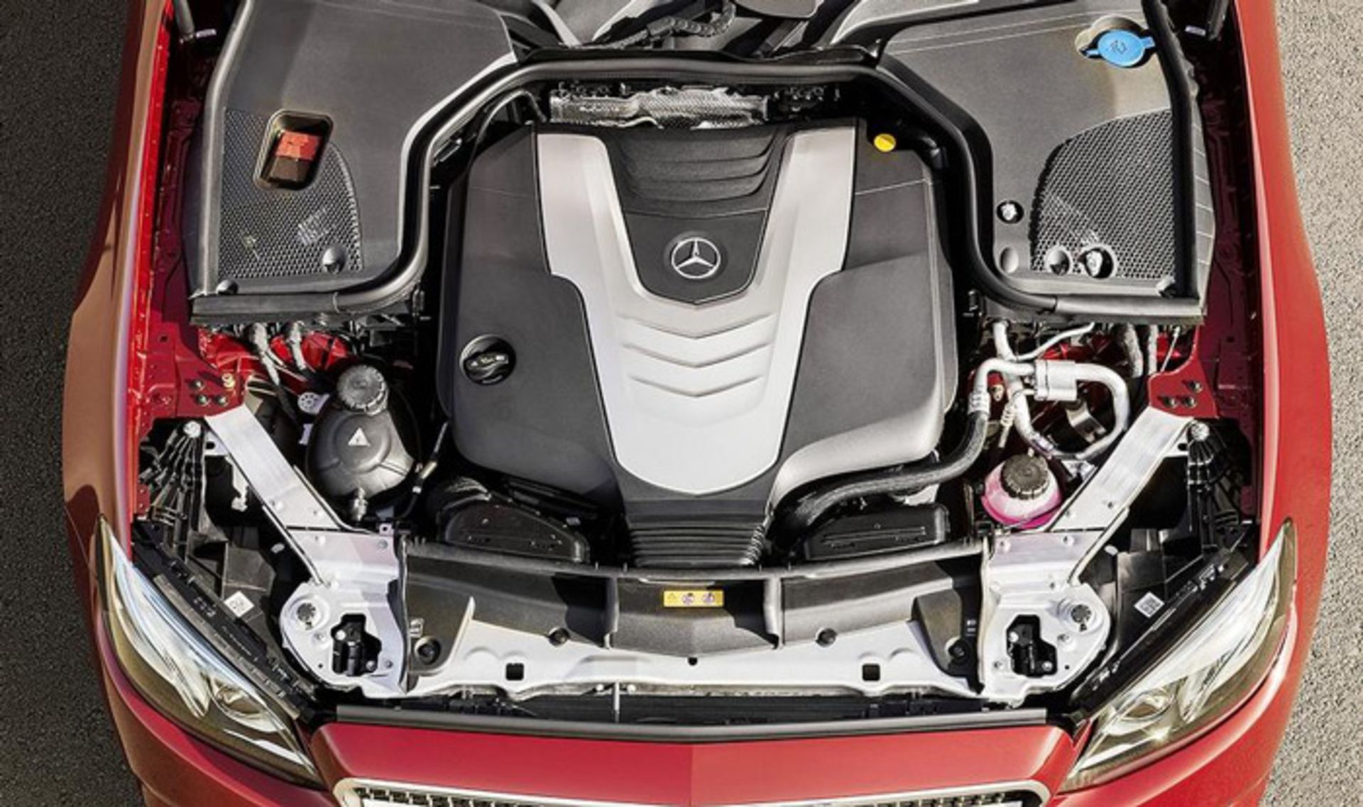 مرسدس بنز کلاس E کوپه