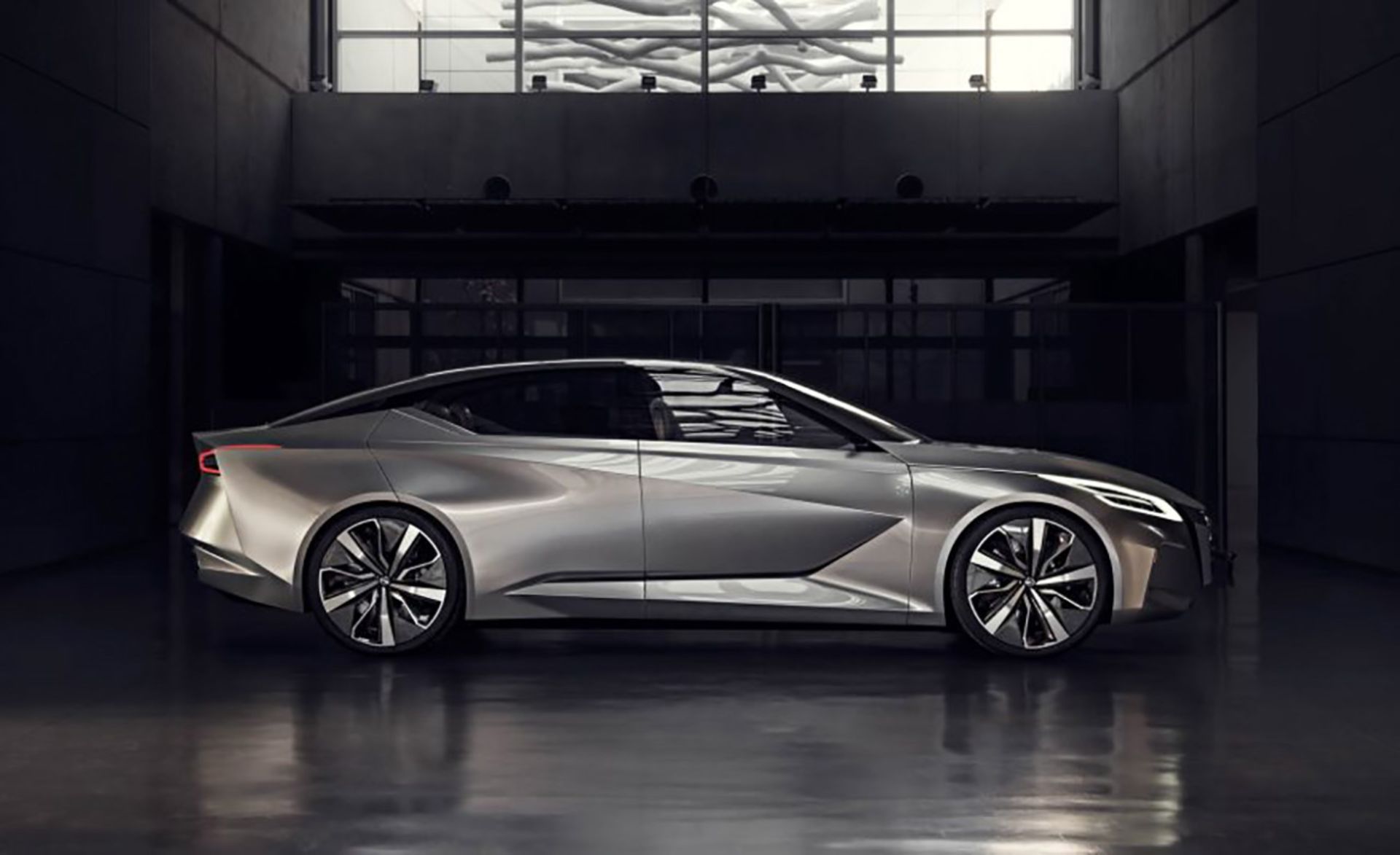 نیسان وی موشن