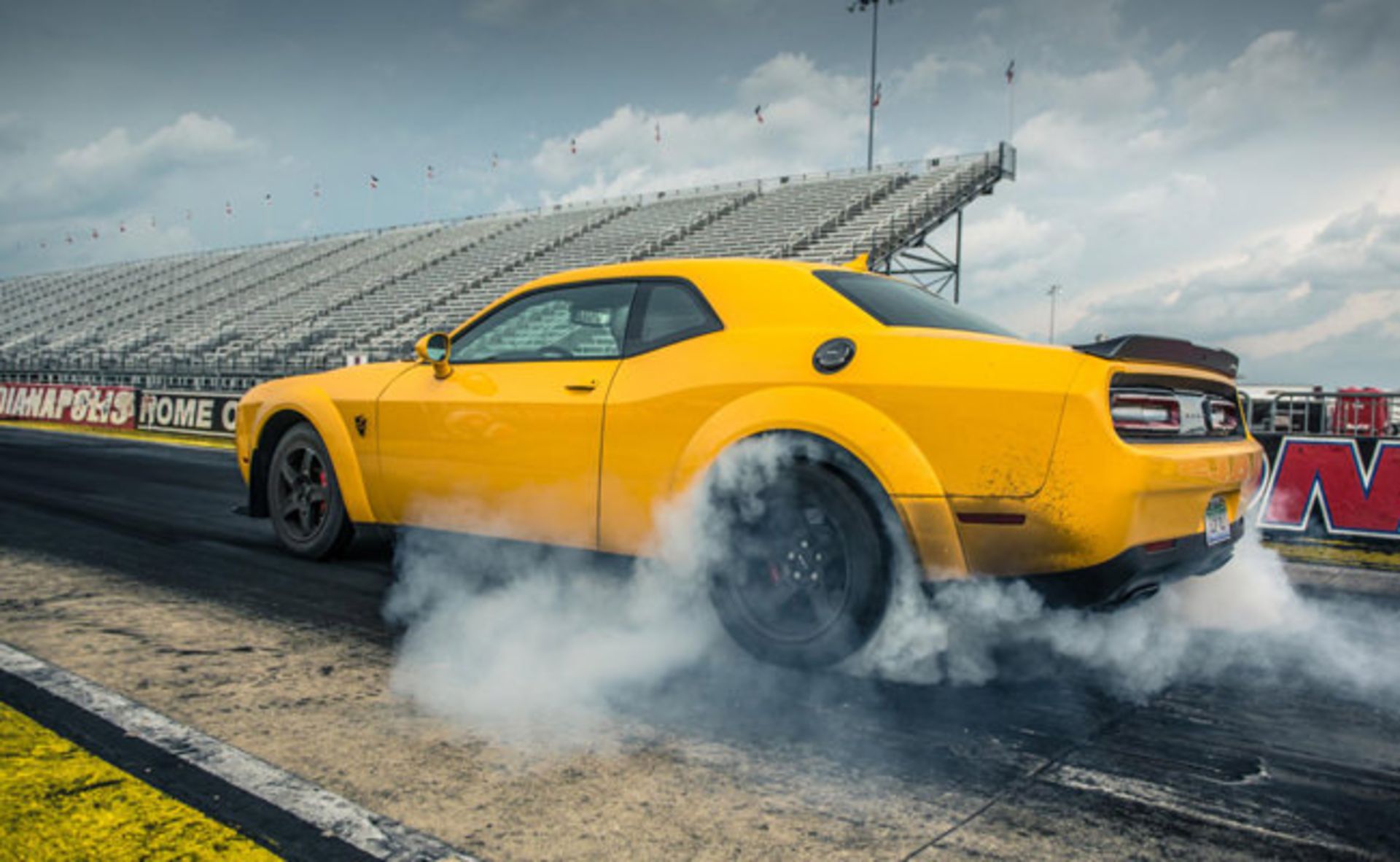 دوج چلنجر دیمون Dodge demon