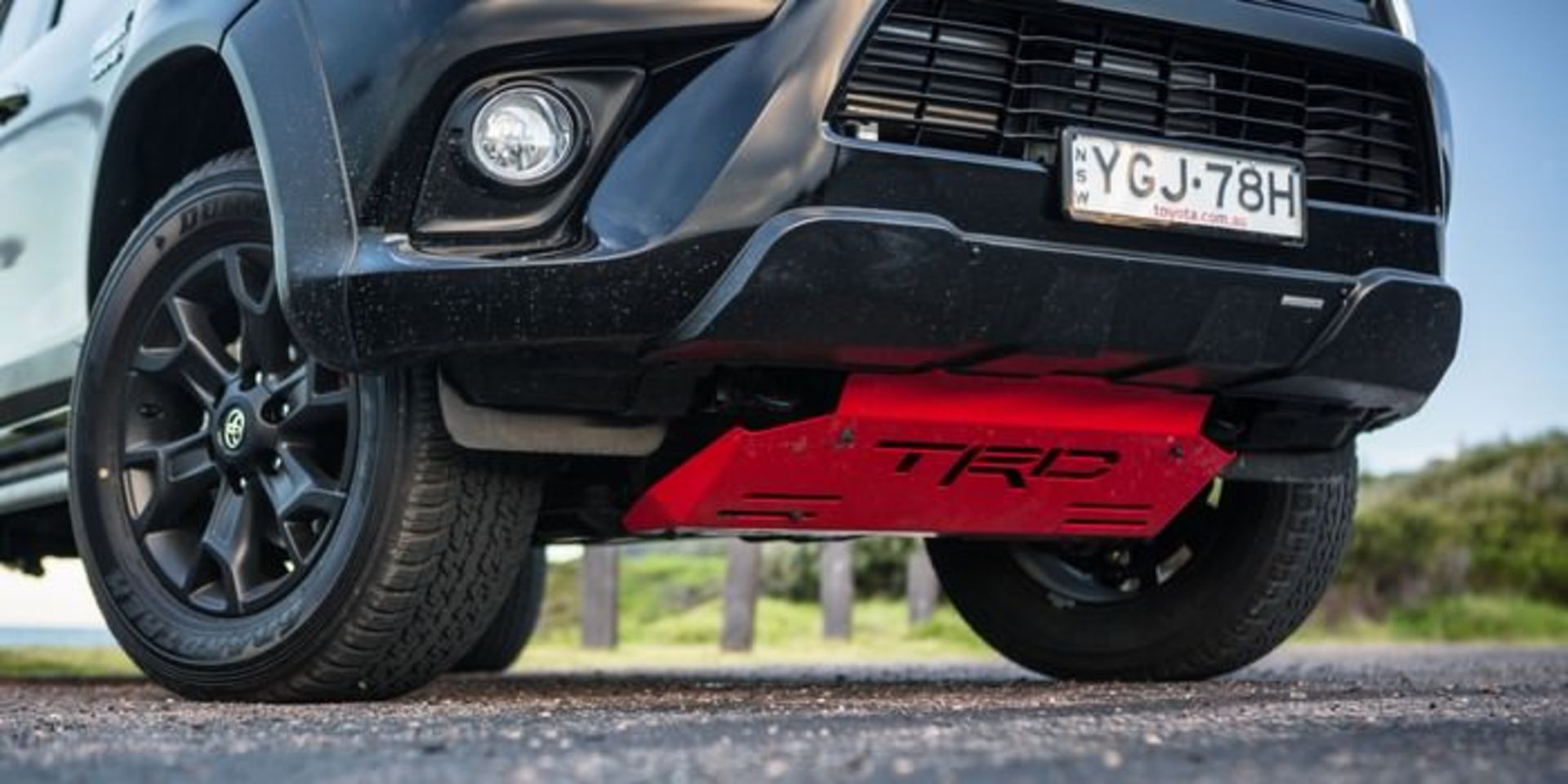 تویوتا هایلوکس TRD