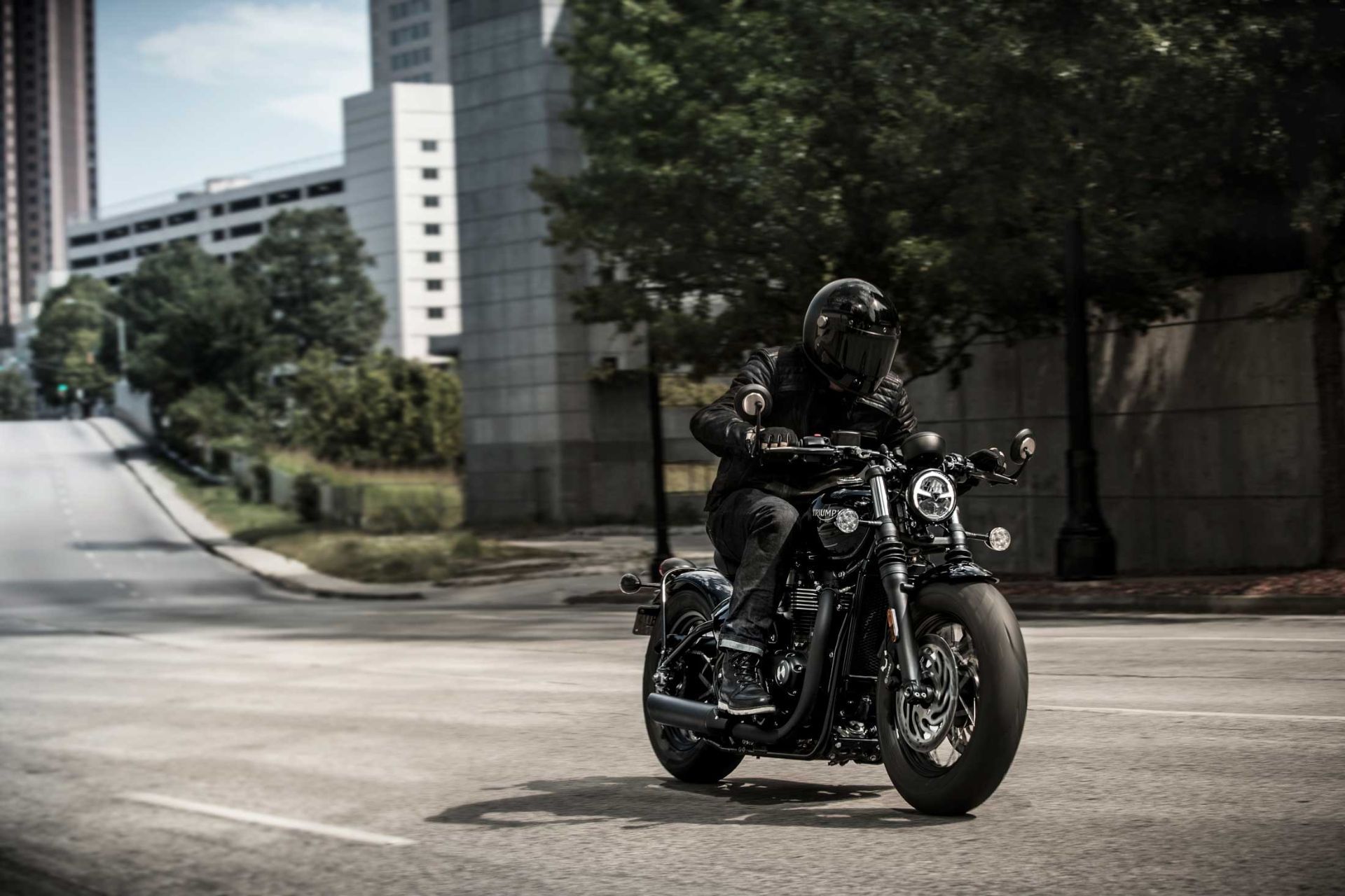 موتورسیکلت Triumph Bonneville Bobber Black
