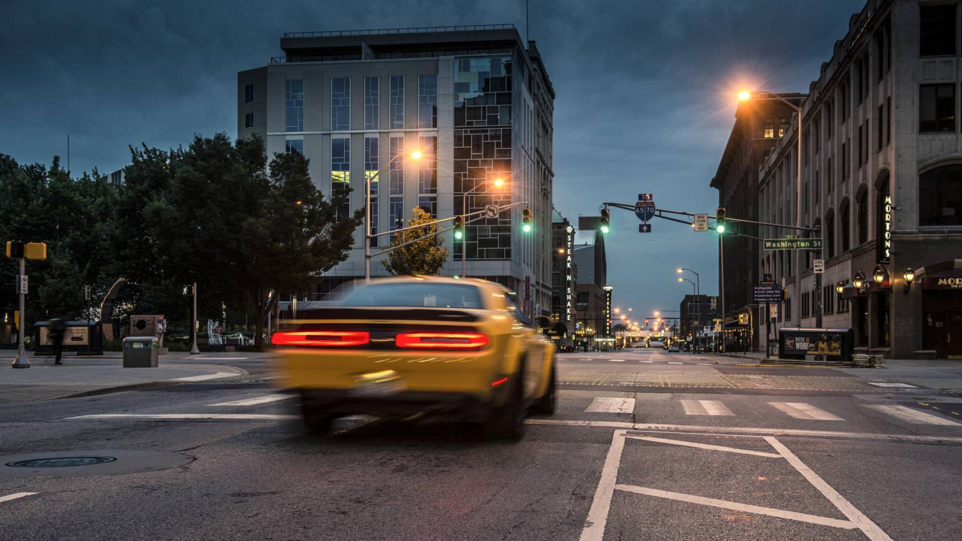 دوج چلنجر دیمون Dodge demon