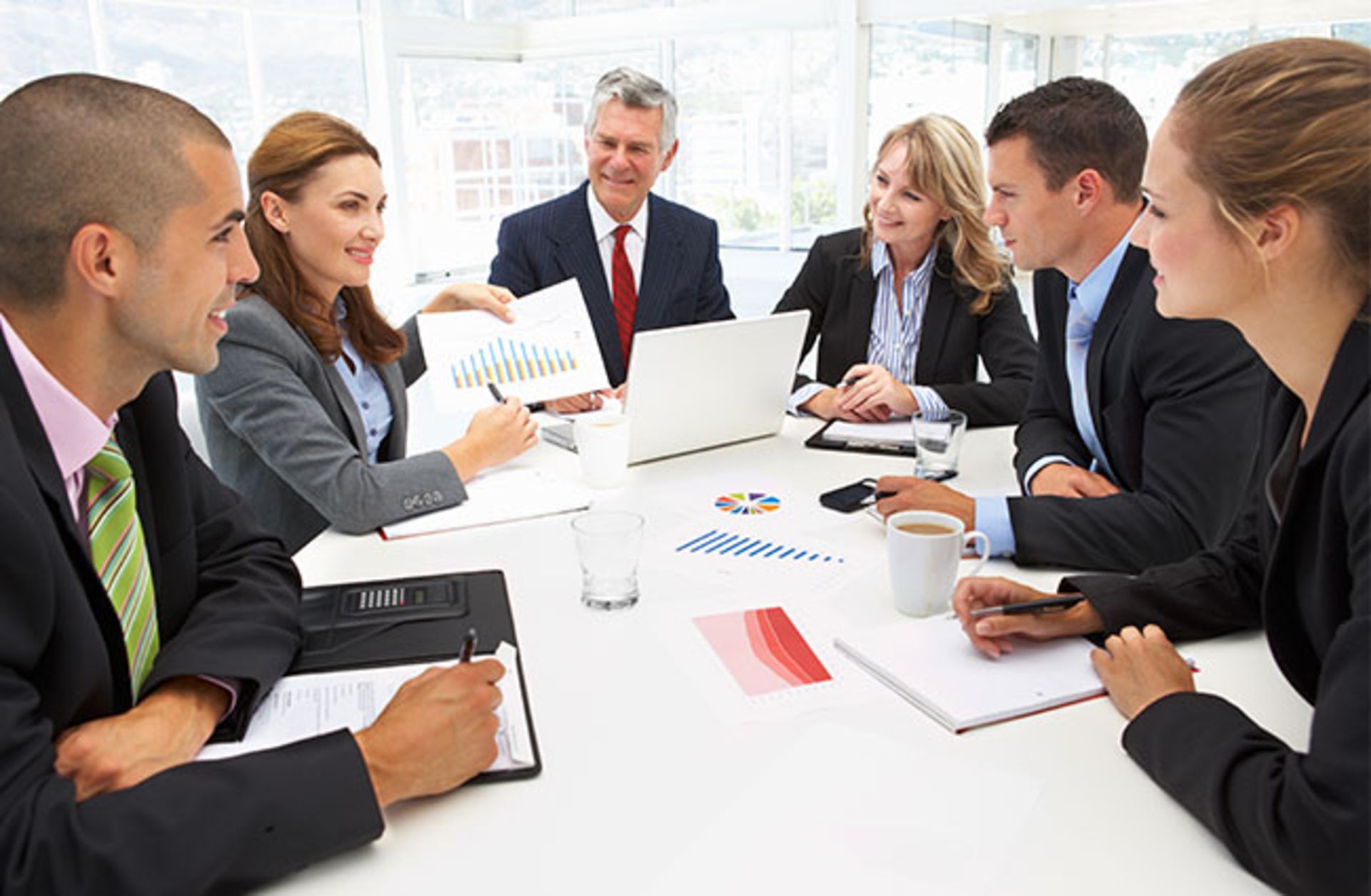 اجتماعی شدن کارکنان