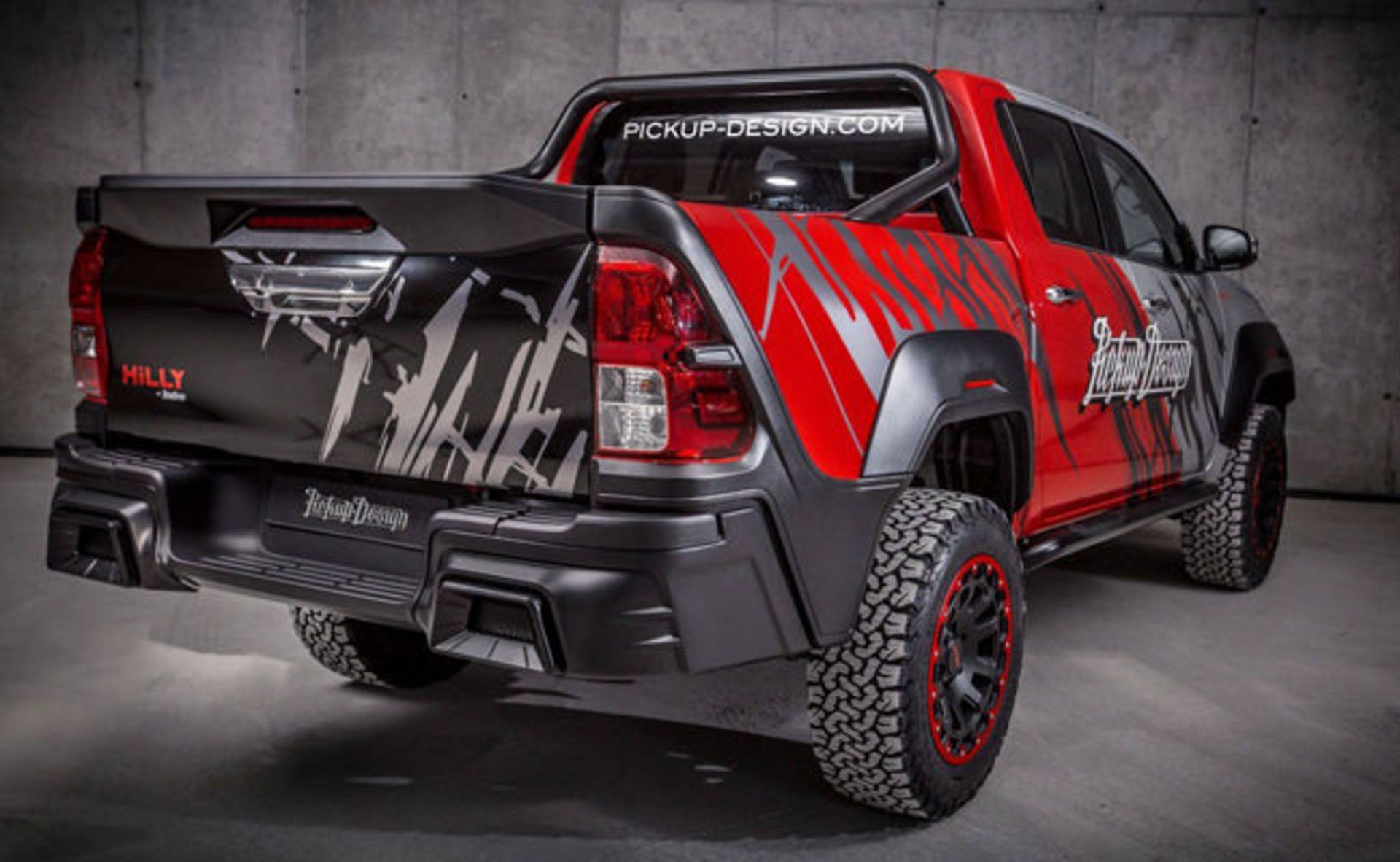 تویوتا هایلوکس