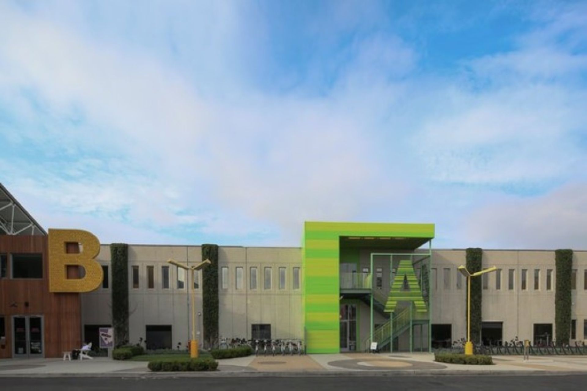 دفتر لوس آنجلس فیسبوک / Facebook Los angels HQ