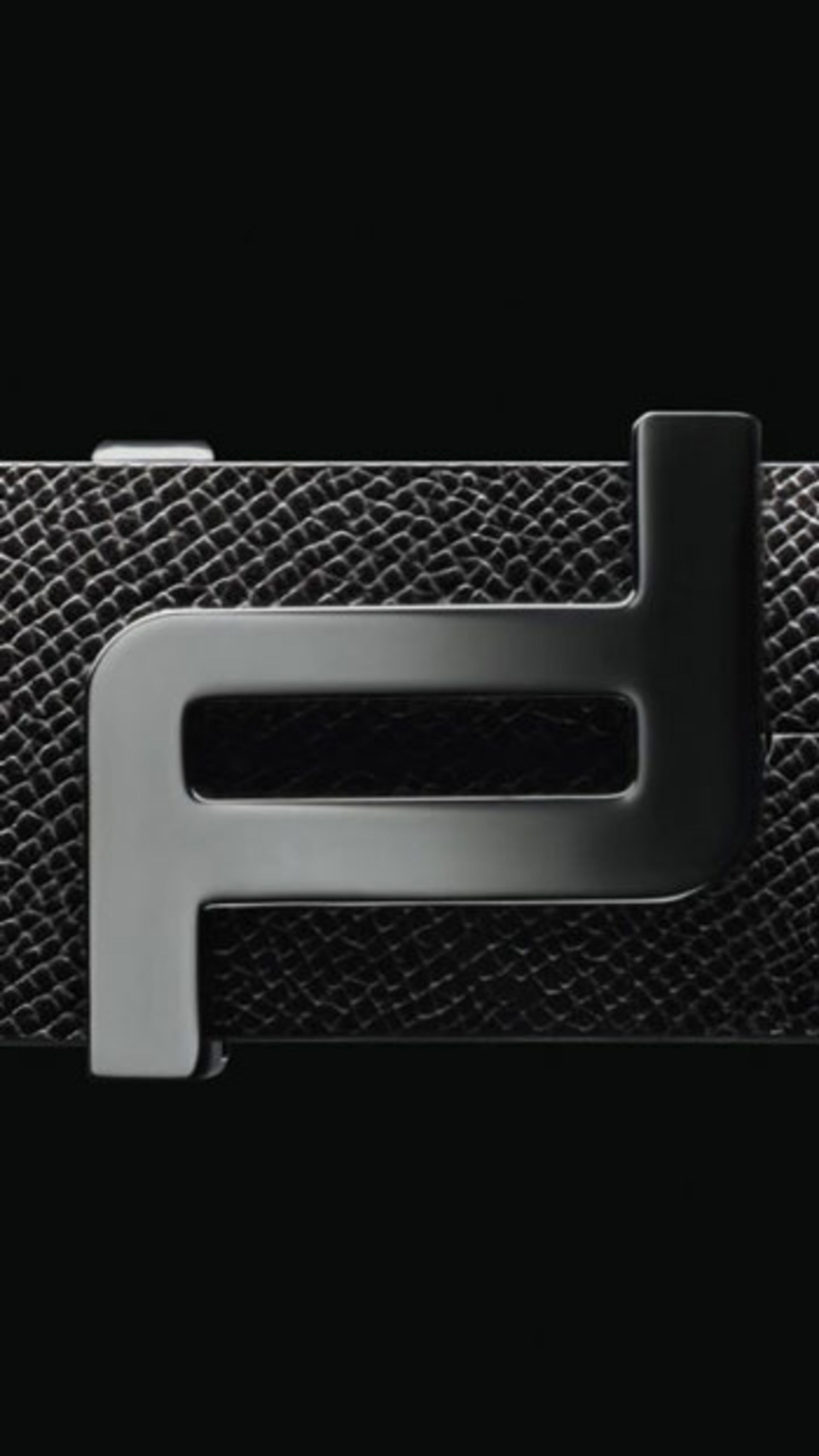 تصویر پس‏‌زمینه میت 10 پورش دیزاین