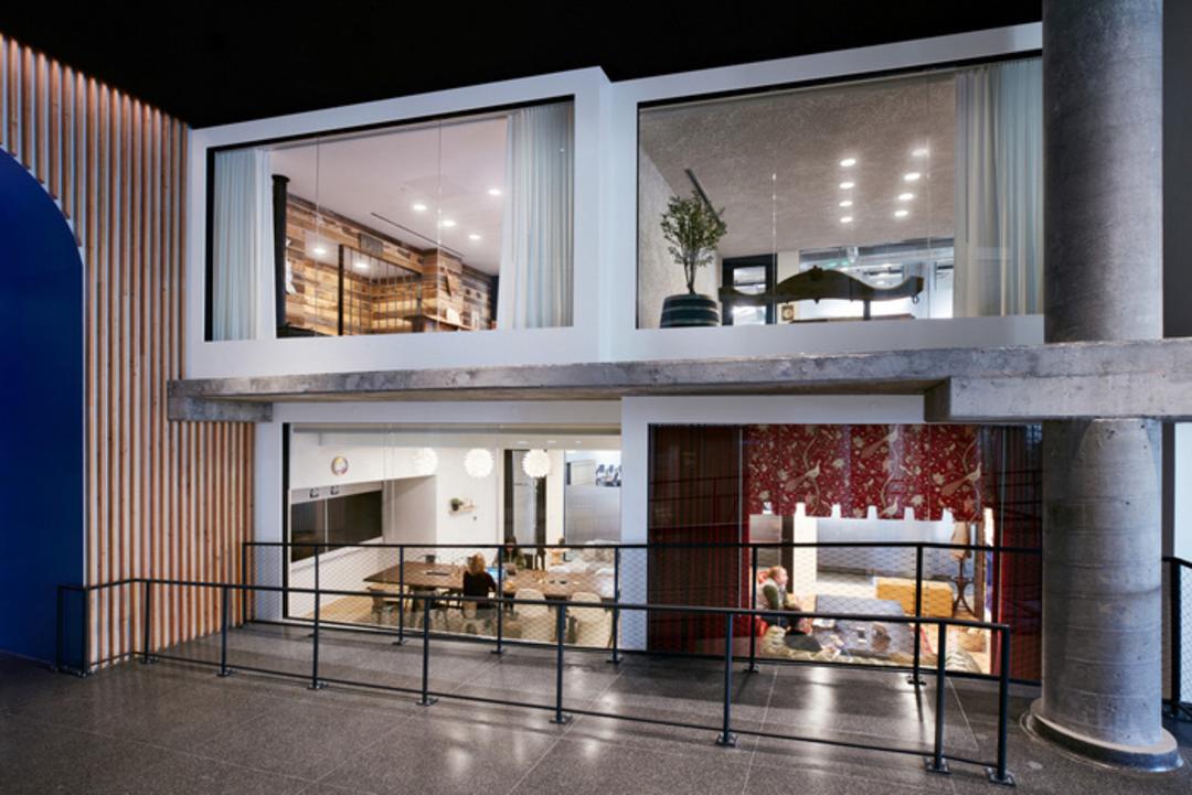 دفتر کار airbnb