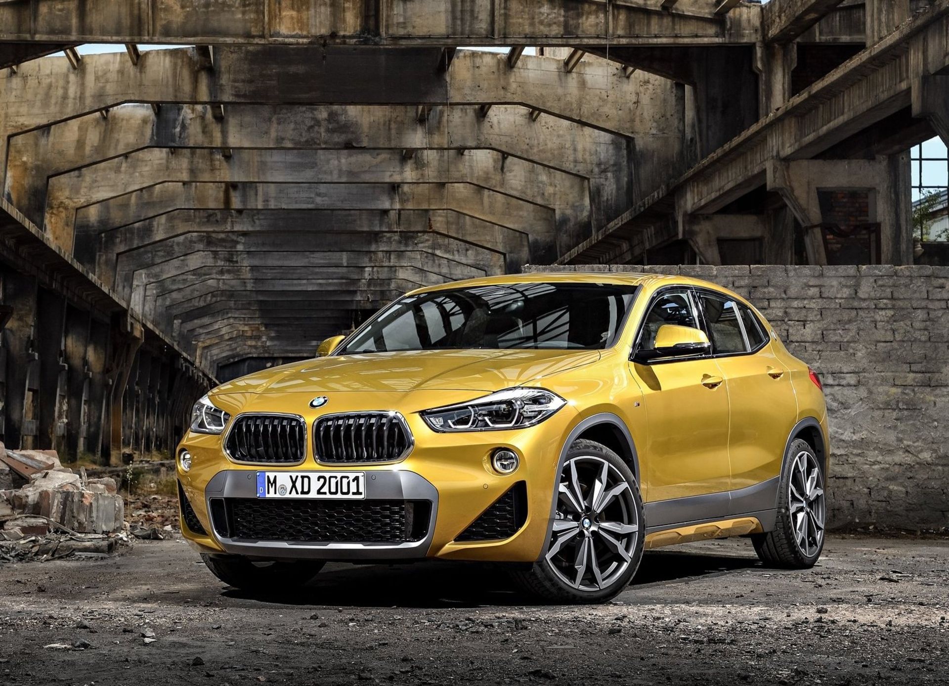 BMW X2