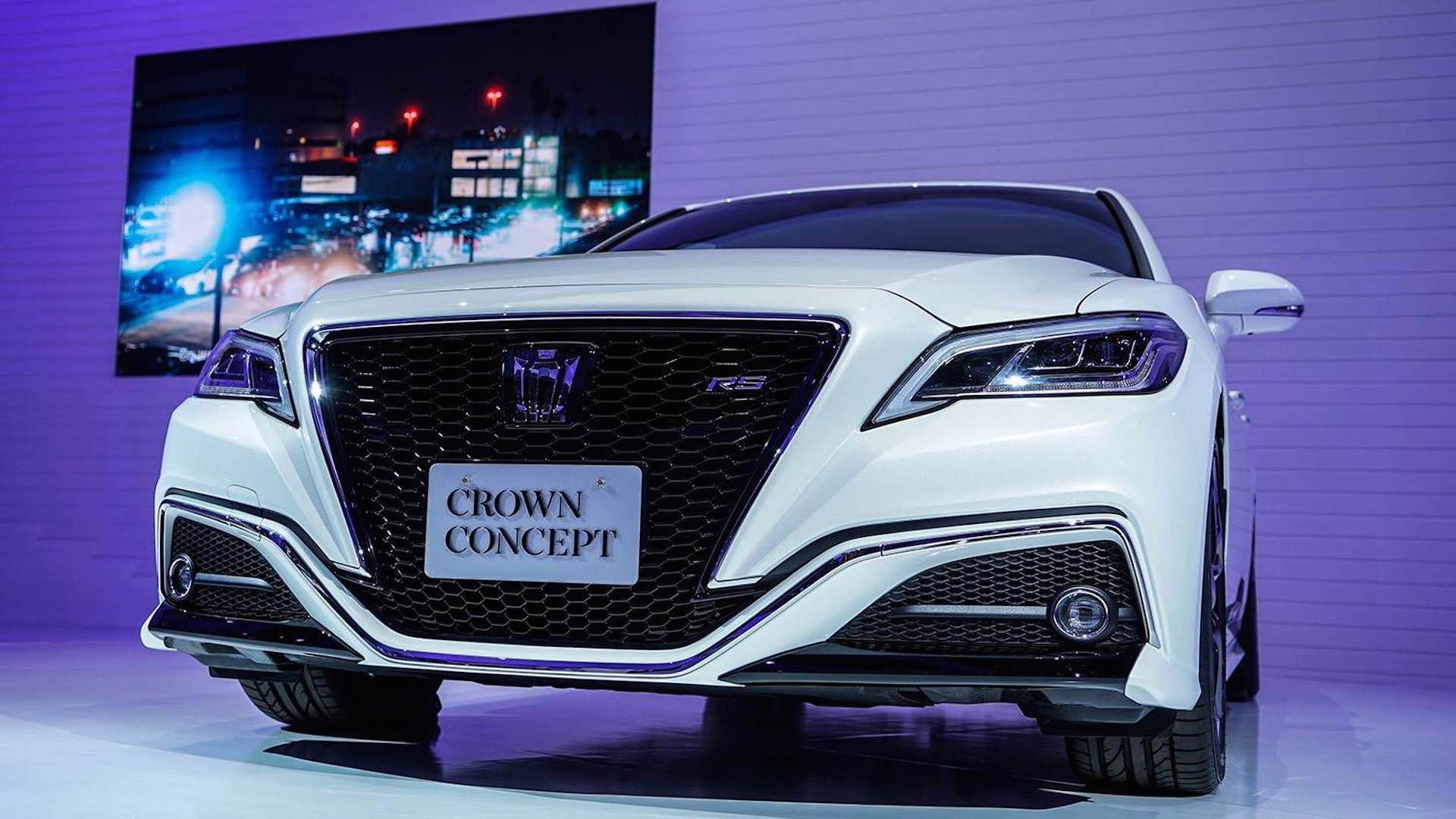 toyota crown