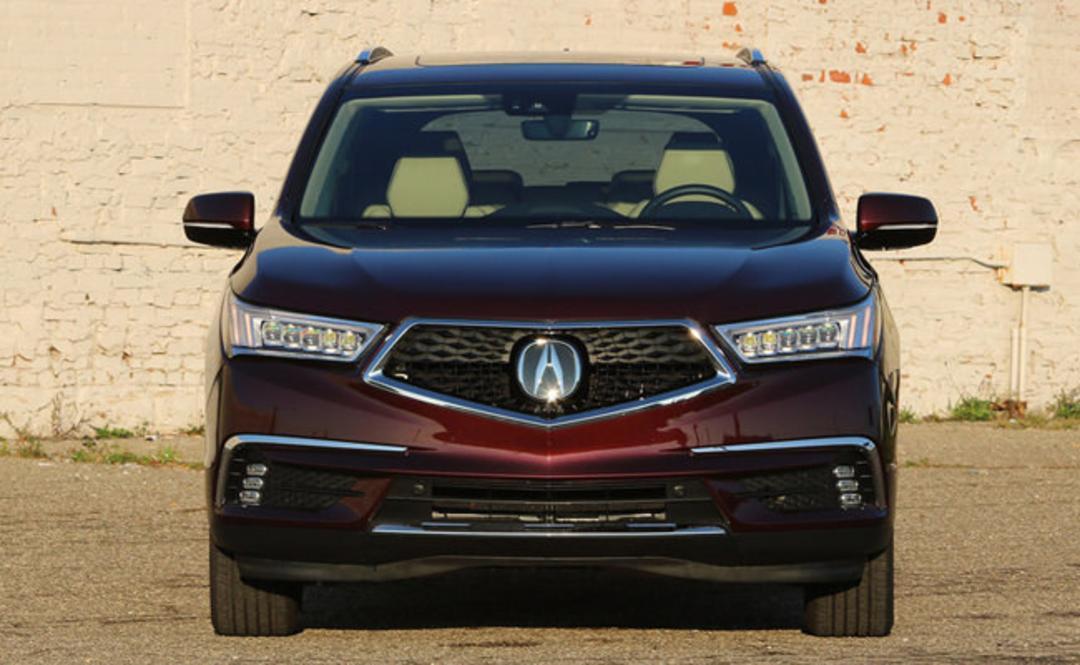 آکورا MDX