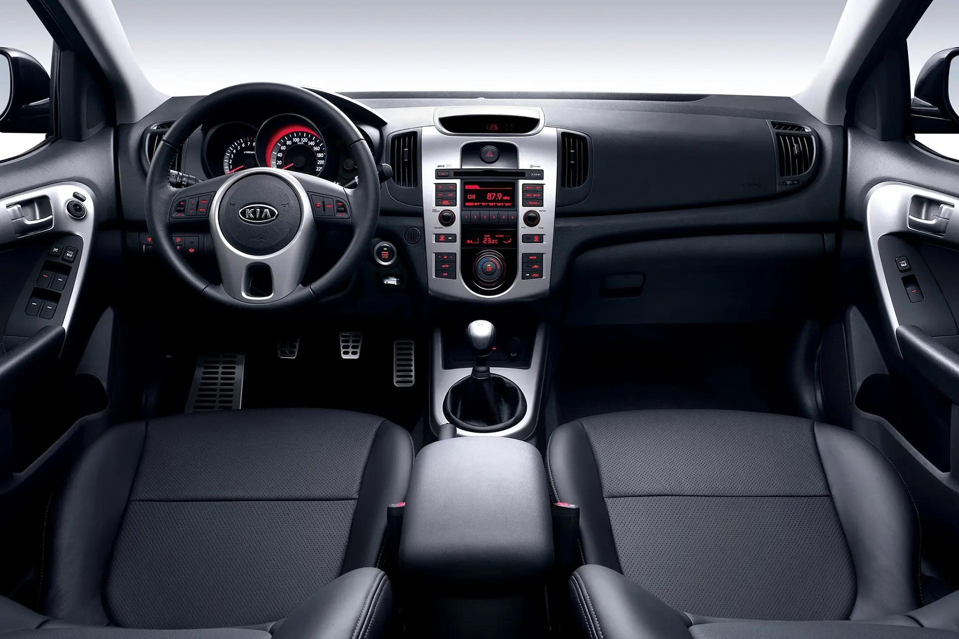 KIA cerato Saipa / کیا سراتو مونتاژ آپشنال