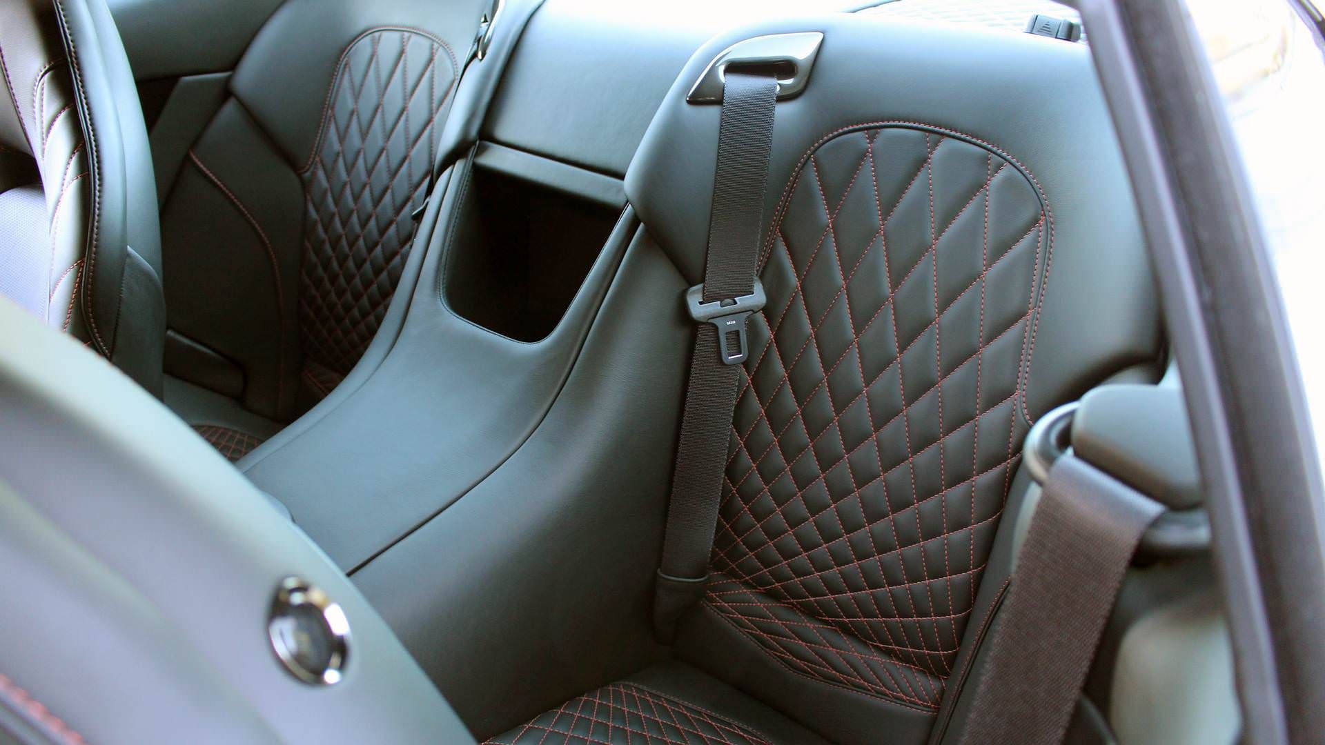 2018 Aston Martin Vanquish S Coupe