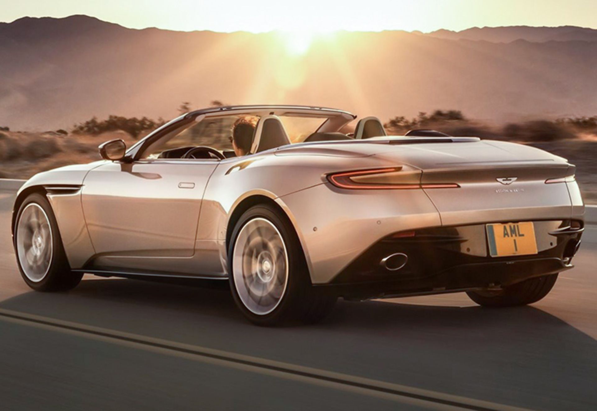 Aston Martin DB11 Volante