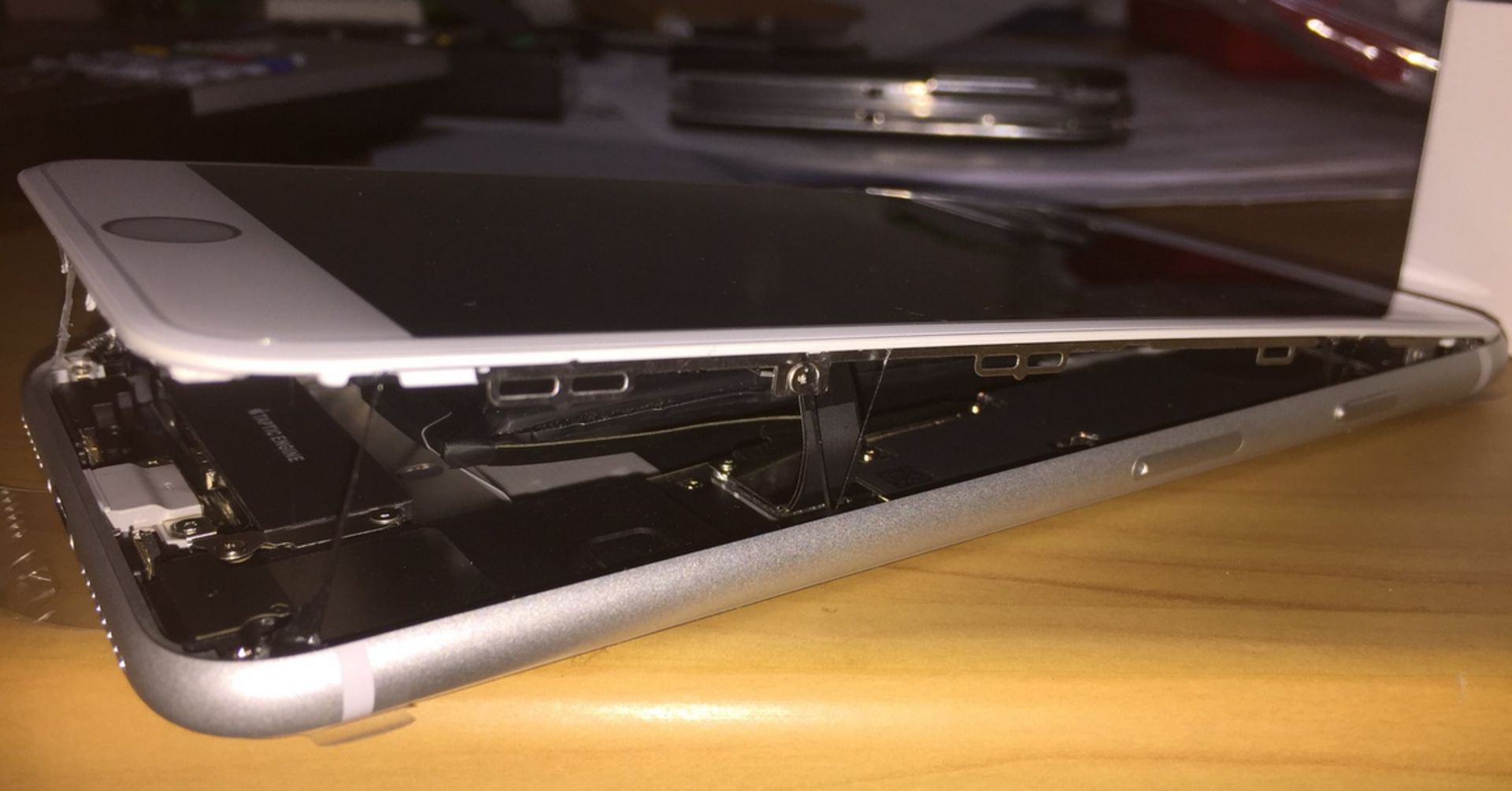 باتری آیفون ۸ پلاس