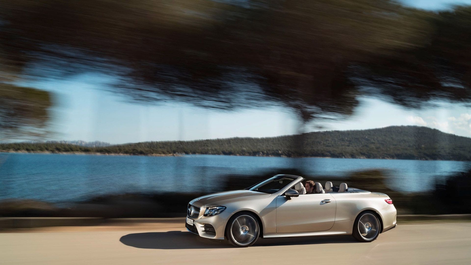 مرسدس بنز E400 کبریولت ۲۰۱۸