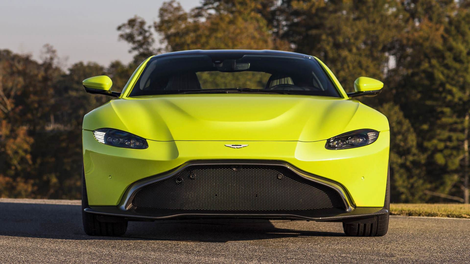استون کارتین ونتیج 2018 / Aston Martin Vantage
