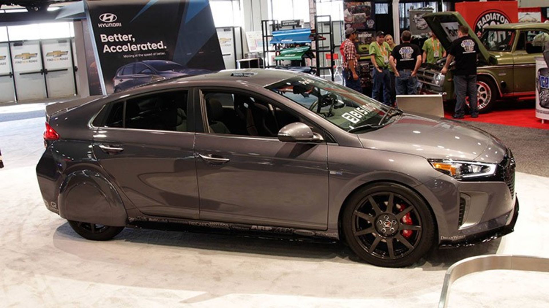 هیوندا اکونیک