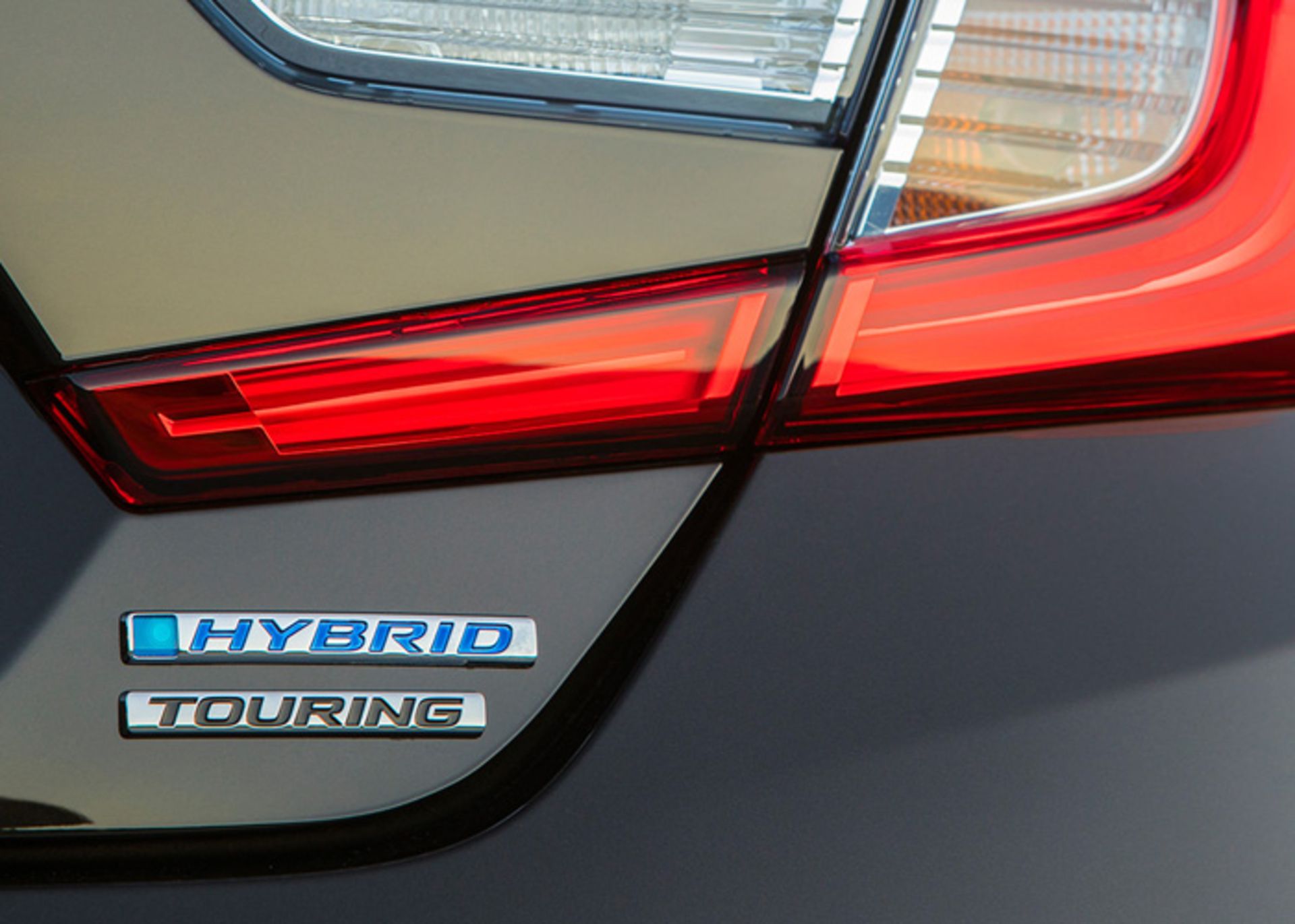 هوندا آکورد هیبرید ۲۰۱۸