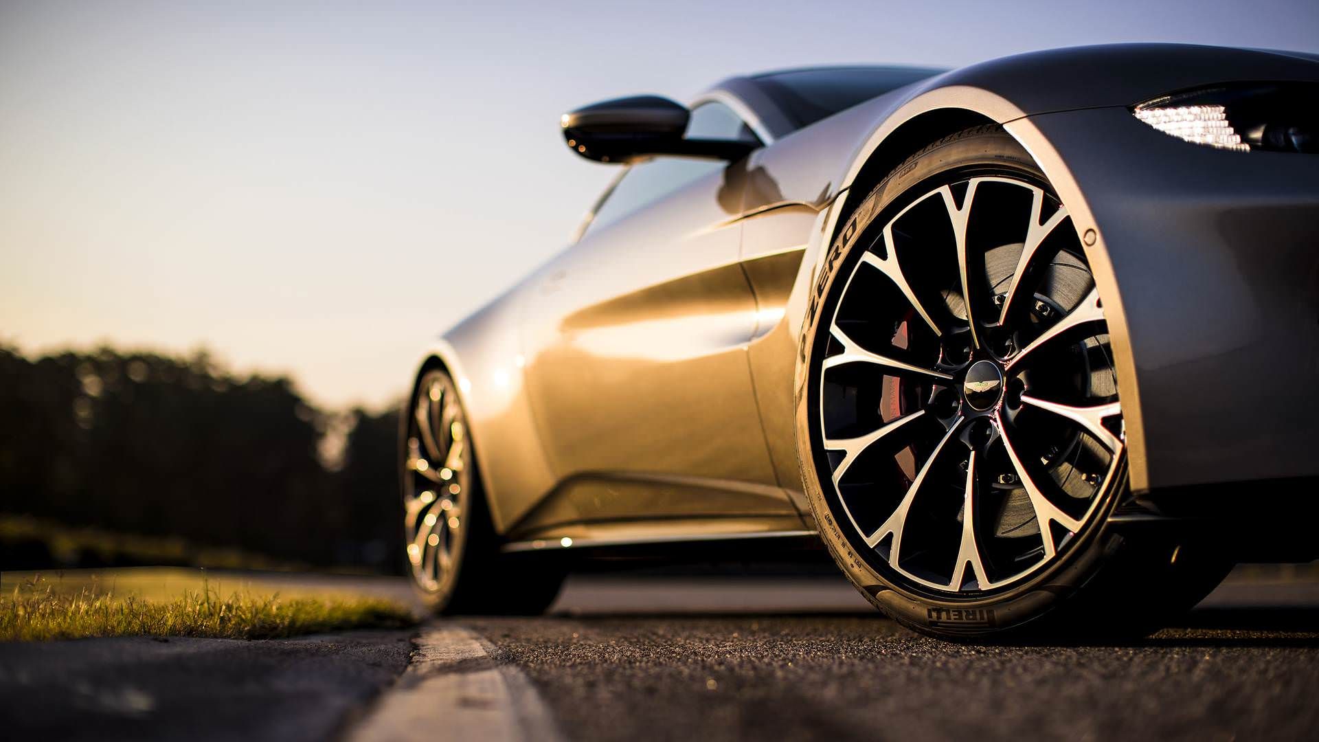 استون کارتین ونتیج 2018 / Aston Martin Vantage