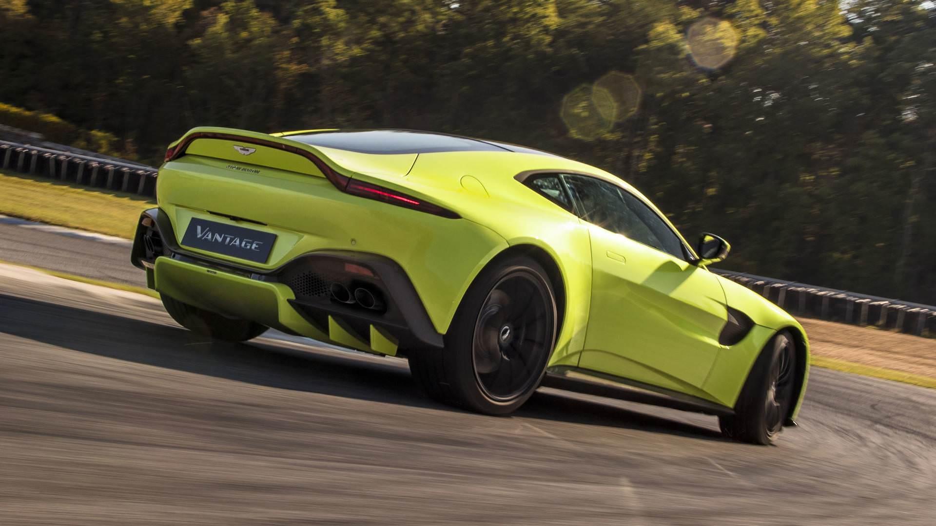 استون کارتین ونتیج 2018 / Aston Martin Vantage
