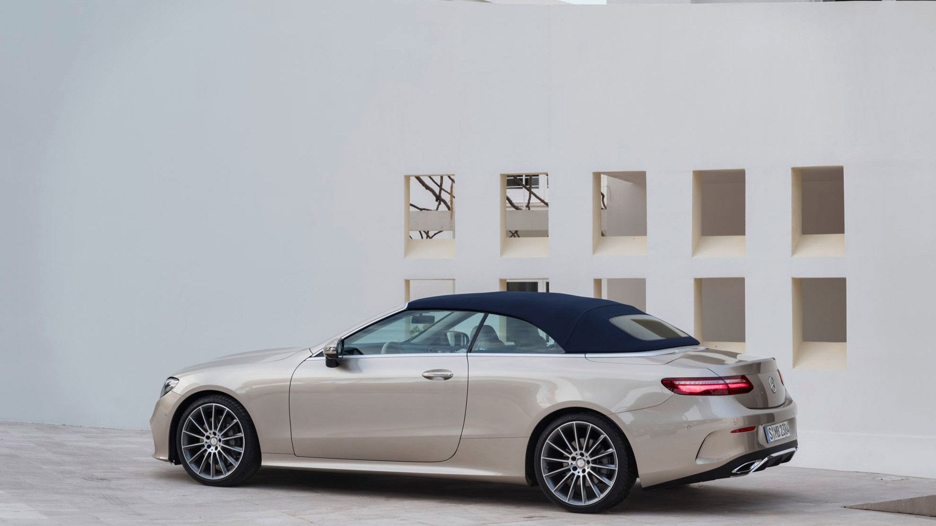 مرسدس بنز E400 کبریولت ۲۰۱۸