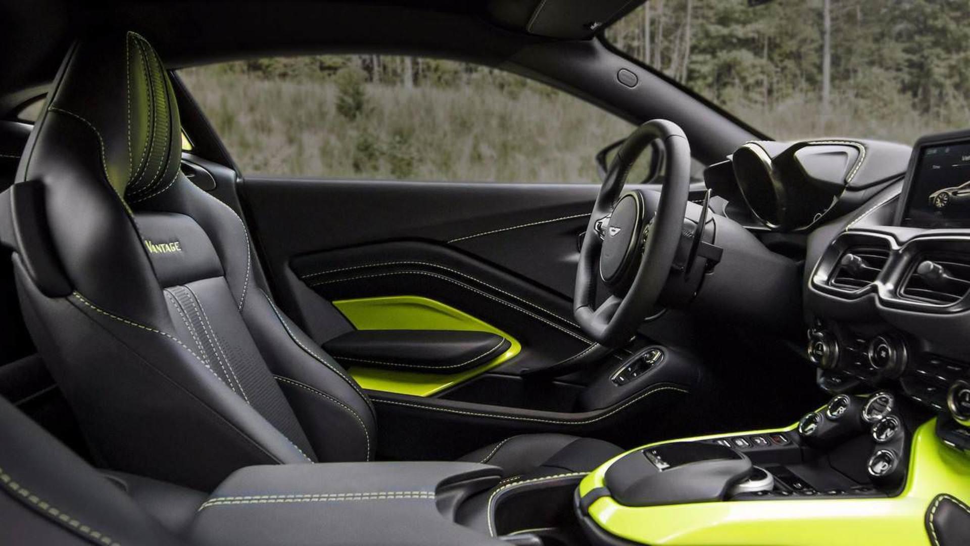 استون کارتین ونتیج 2018 / Aston Martin Vantage