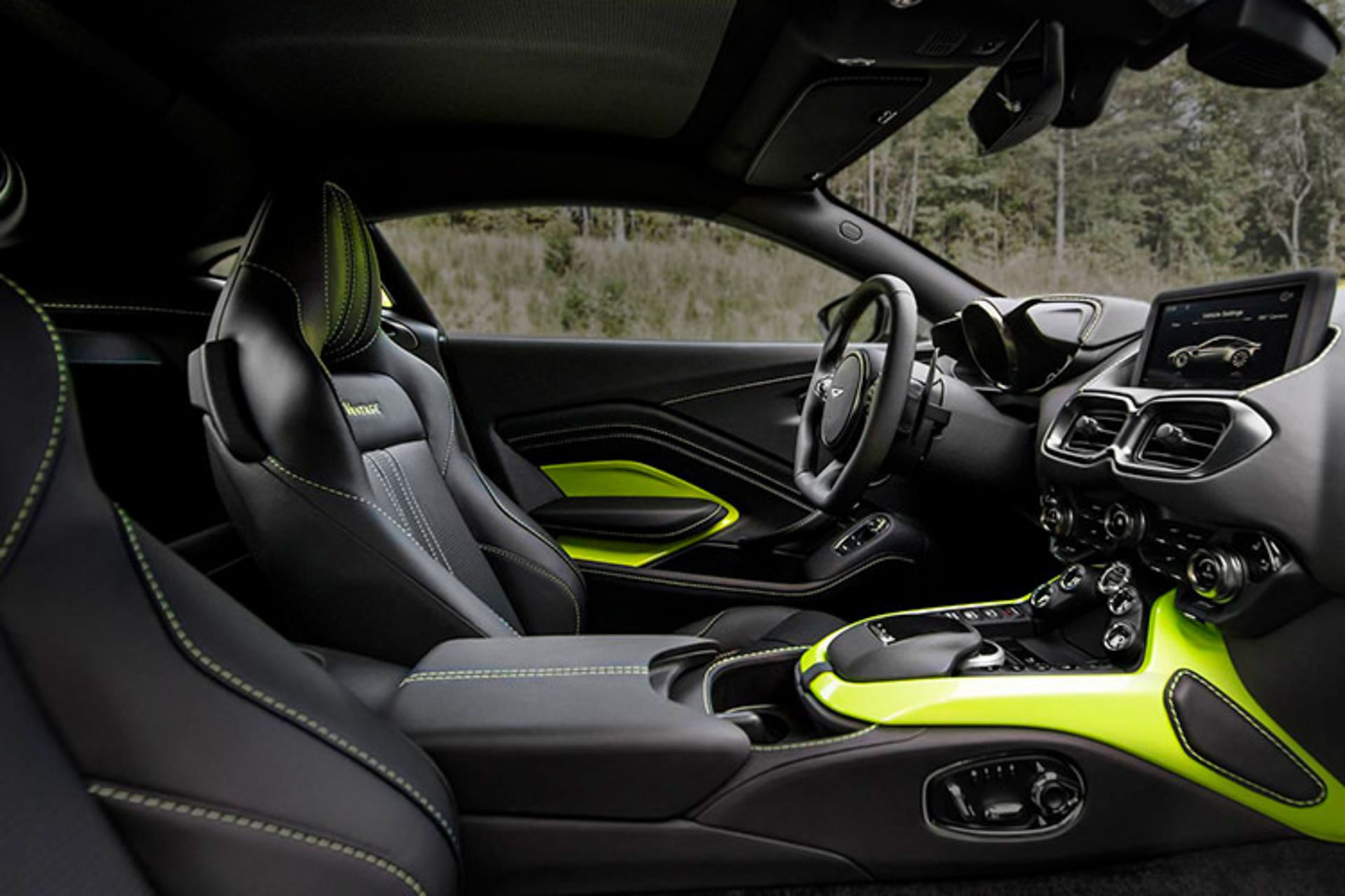 استون کارتین ونتیج 2018 / Aston Martin Vantage