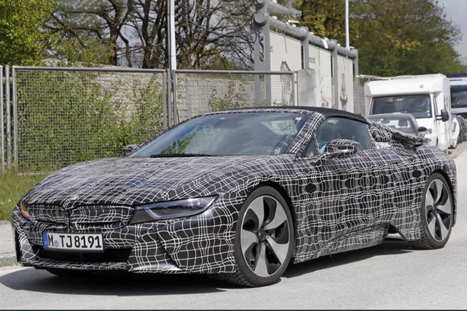 BMW i8