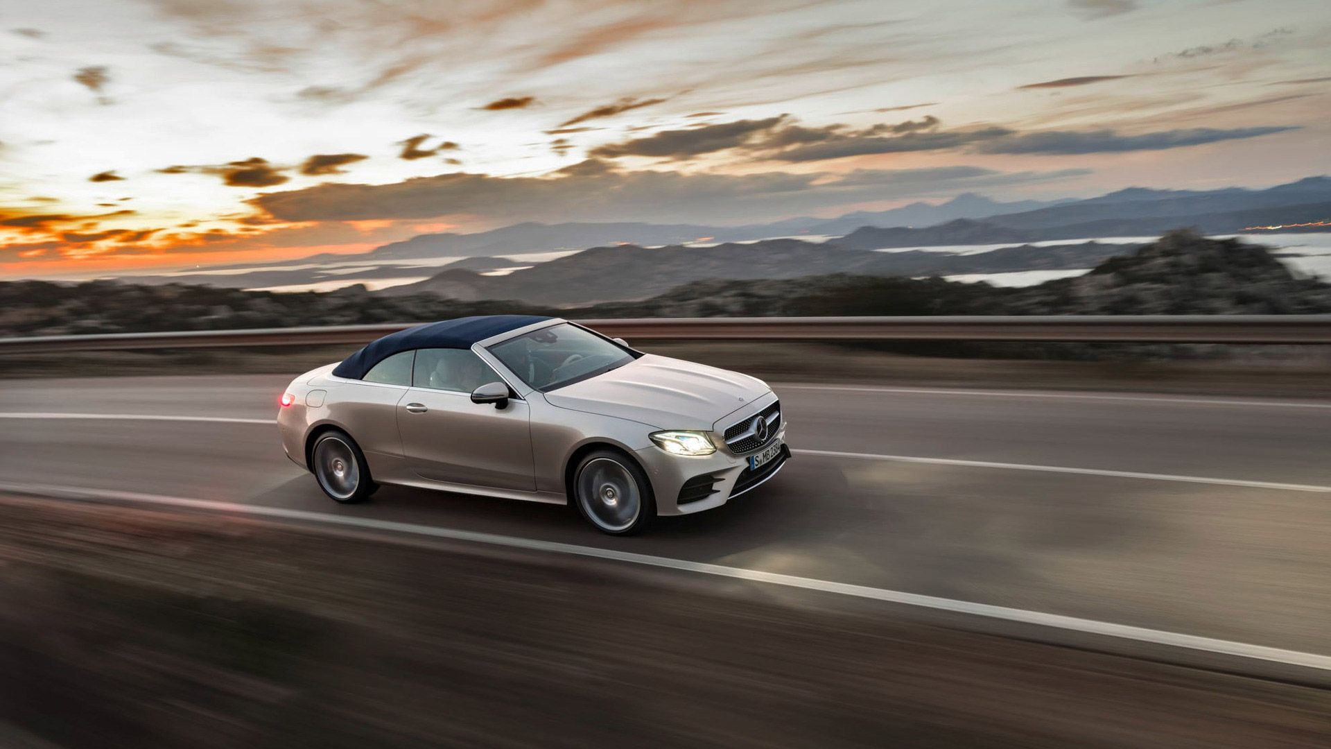 مرسدس بنز E400 کبریولت ۲۰۱۸