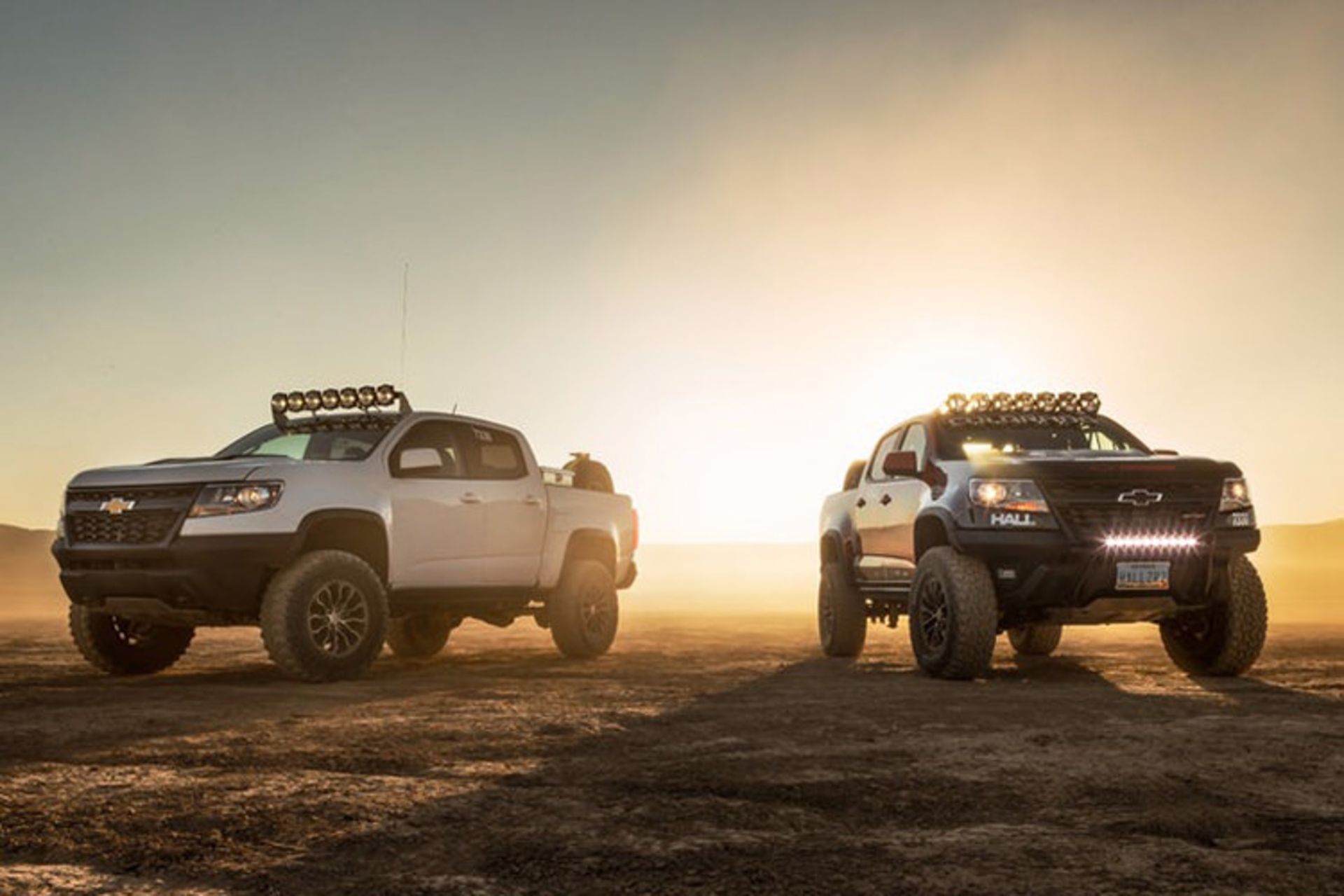 وانت پیکاپ شورولت کلرادو ZR2 AEV