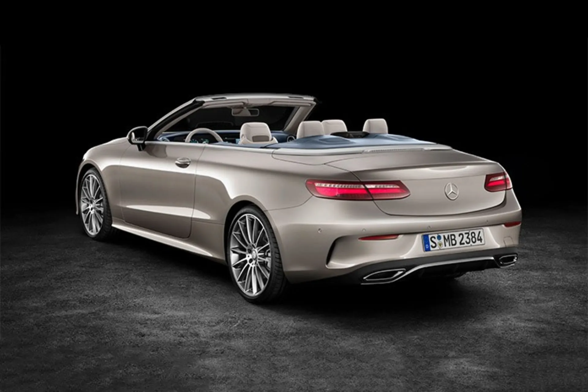 مرسدس بنز E400 کبریولت ۲۰۱۸