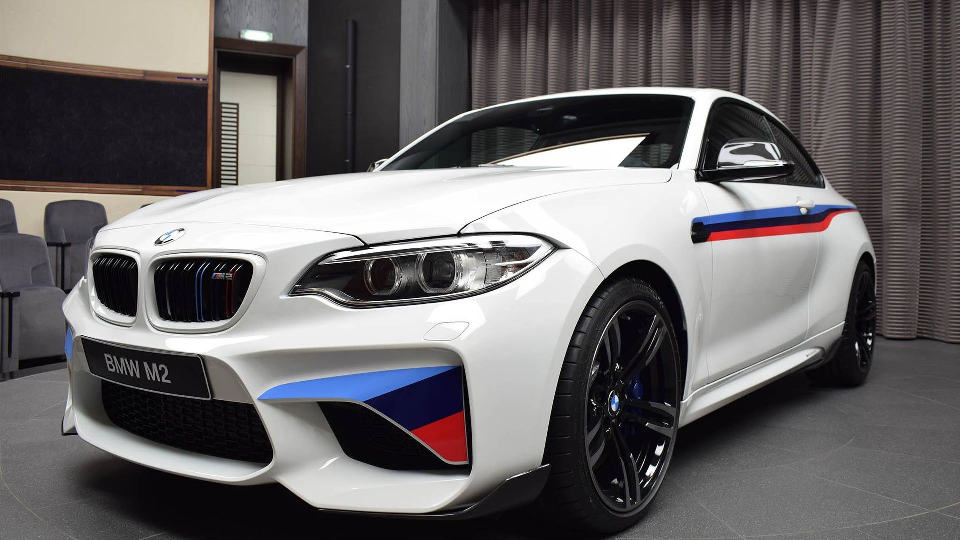 بی ام و / BMW M2