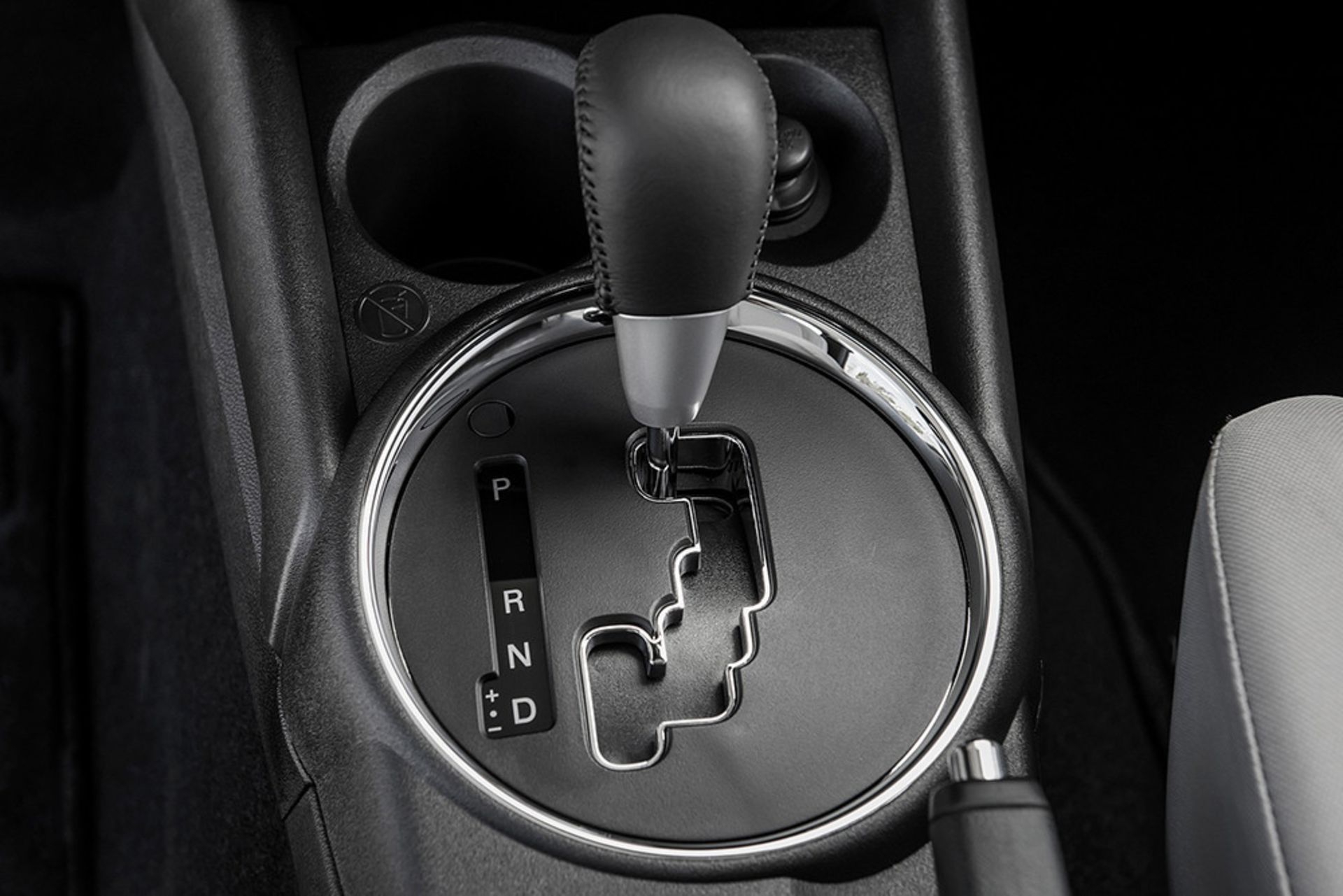 Mitsubishi ASX 2017/ میتسوبیشی ASX ۲۰۱۷