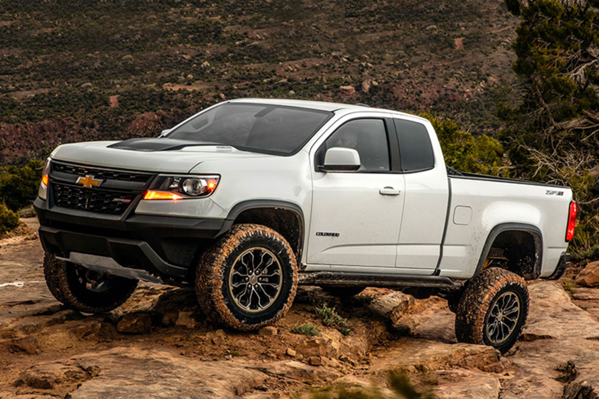 Chevrolet-Colorado-ZR2-AEV-concept