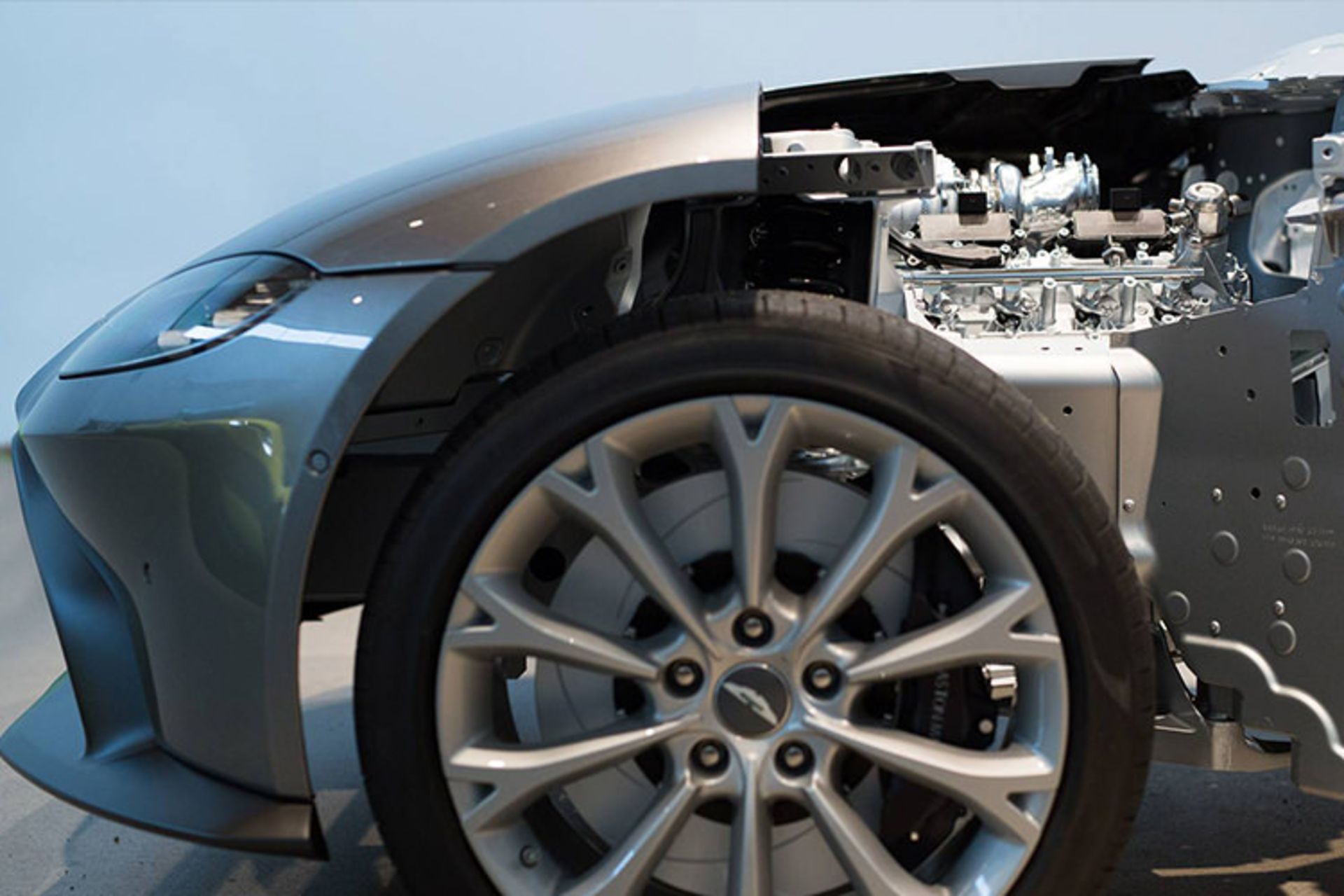 استون کارتین ونتیج 2018 / Aston Martin Vantage